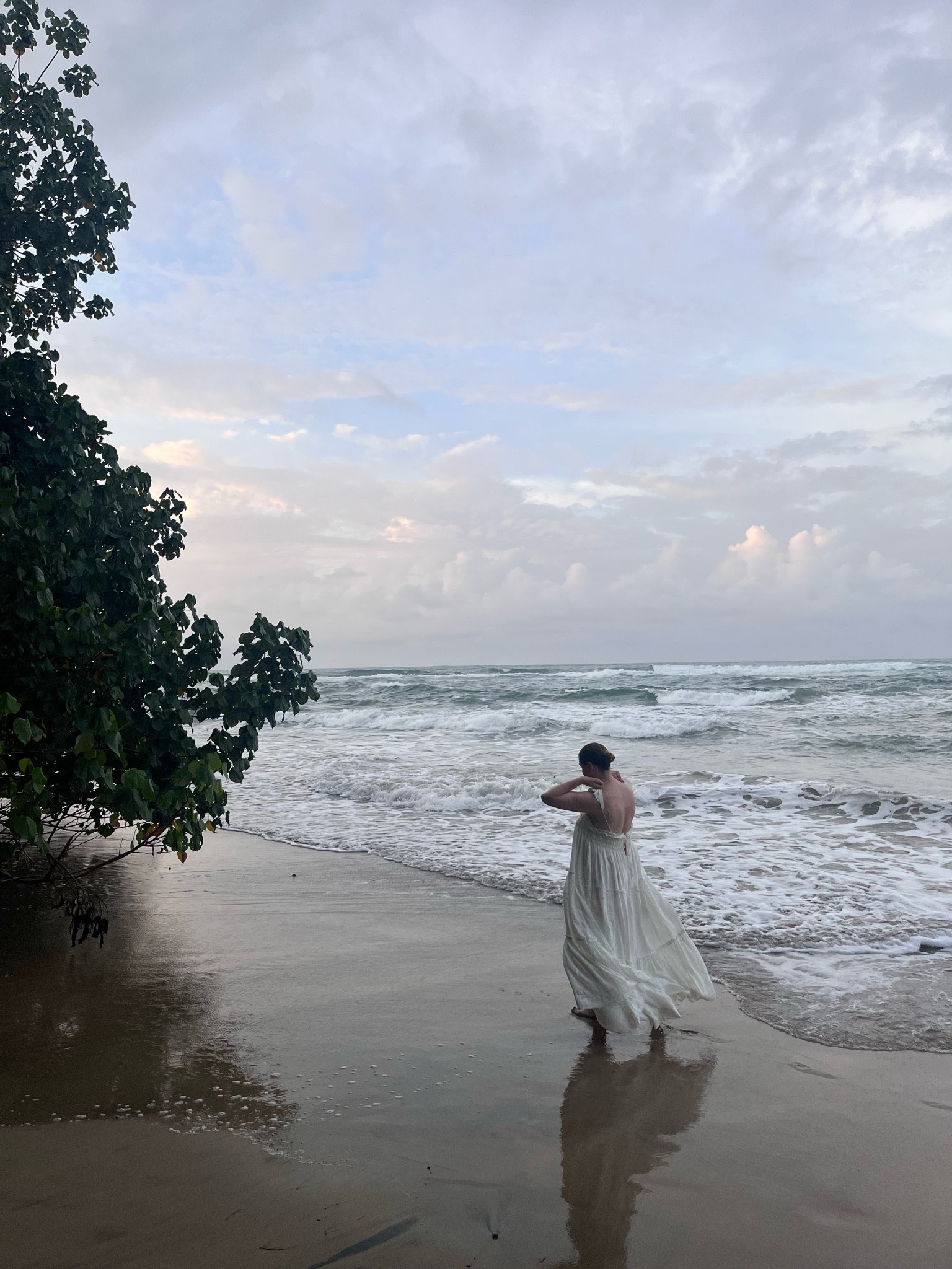 Never knowingly not packed a white dress (to go anywhere)… 🤍🇨🇷

#LTKuk #LTKsummer #LTKdresses
