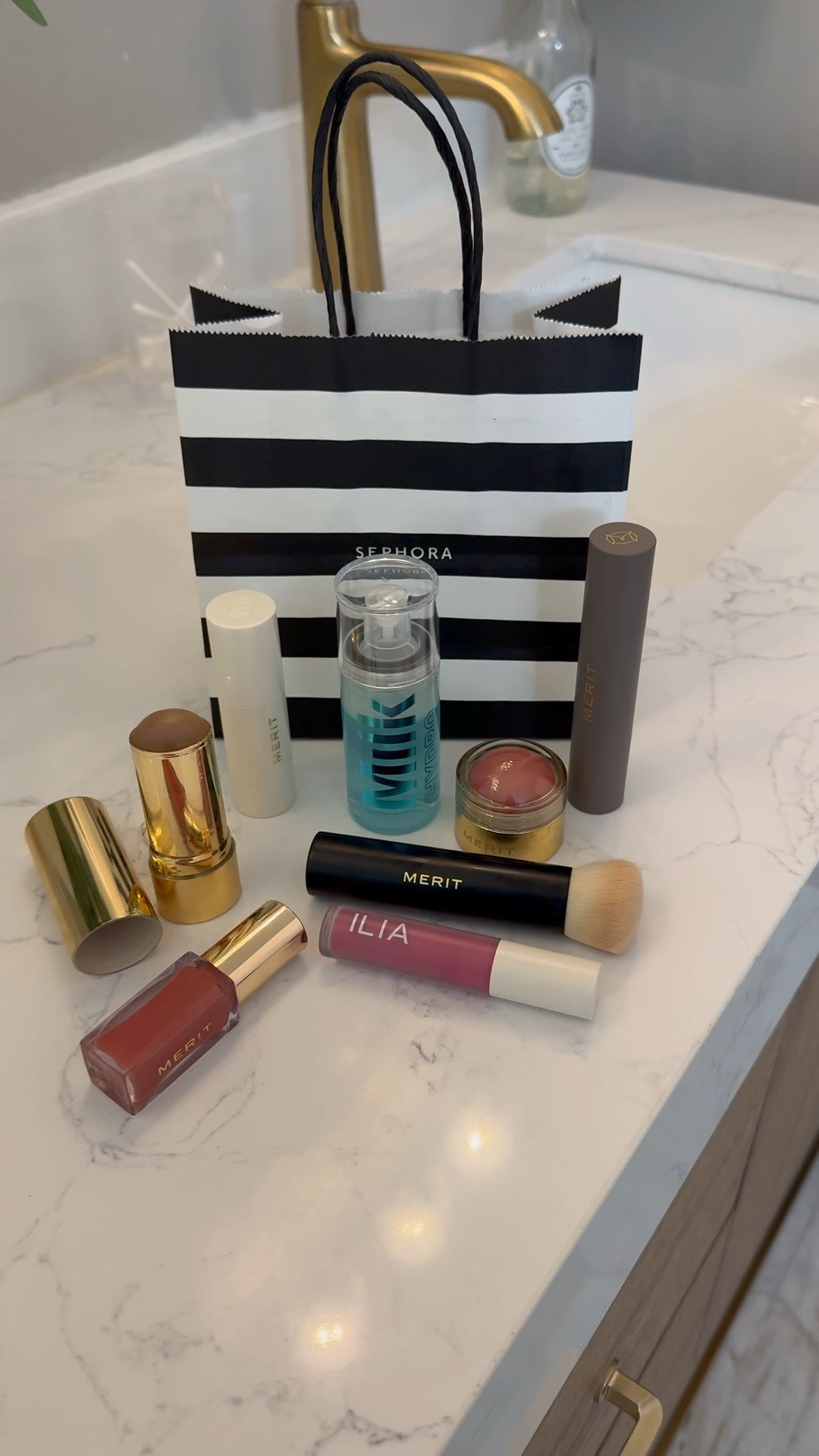 Some of my favorite makeup and skin care products!  Clean makeup, bronzer, lip gloss

#LTKBeauty #LTKdayinmylife #LTKselfcare
