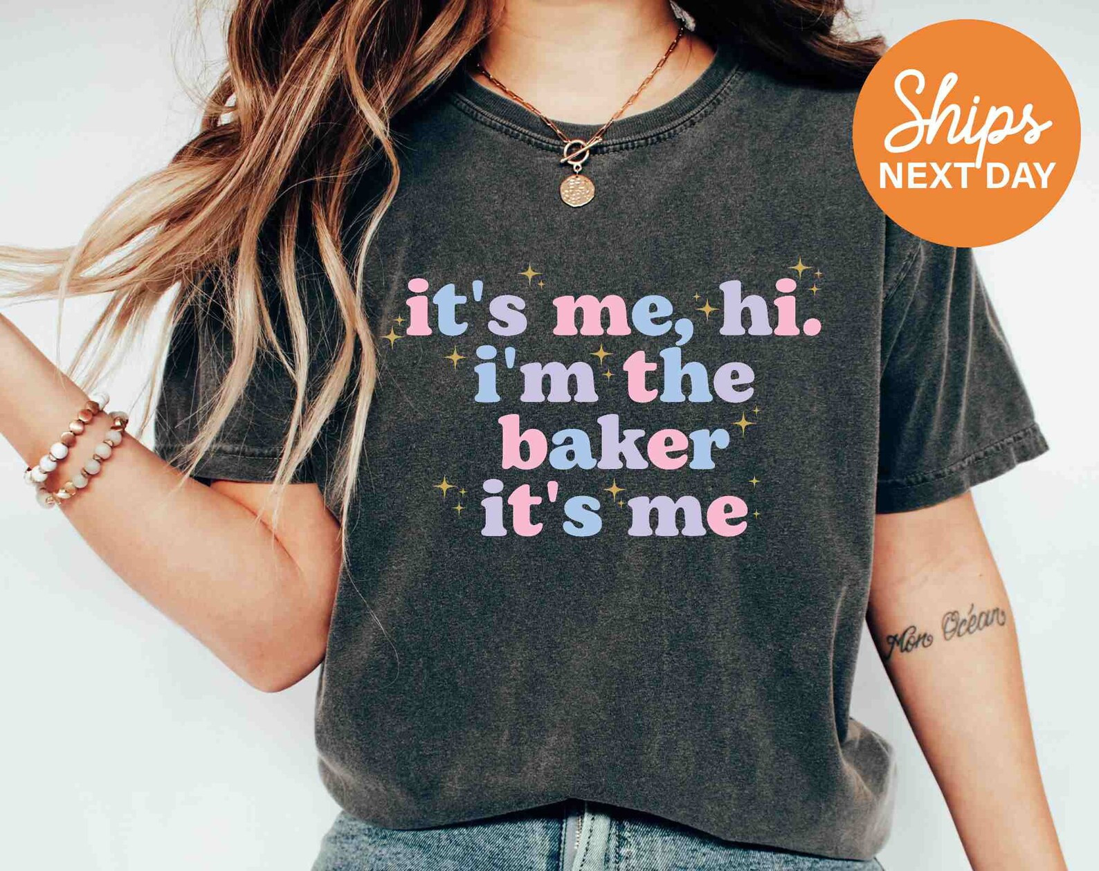 It's Me Hi I'm the Baker It's Me | Baker Shirt | Baking Shirt | Baking Tshirt | Bakers Shirt | Un... | Etsy (US)