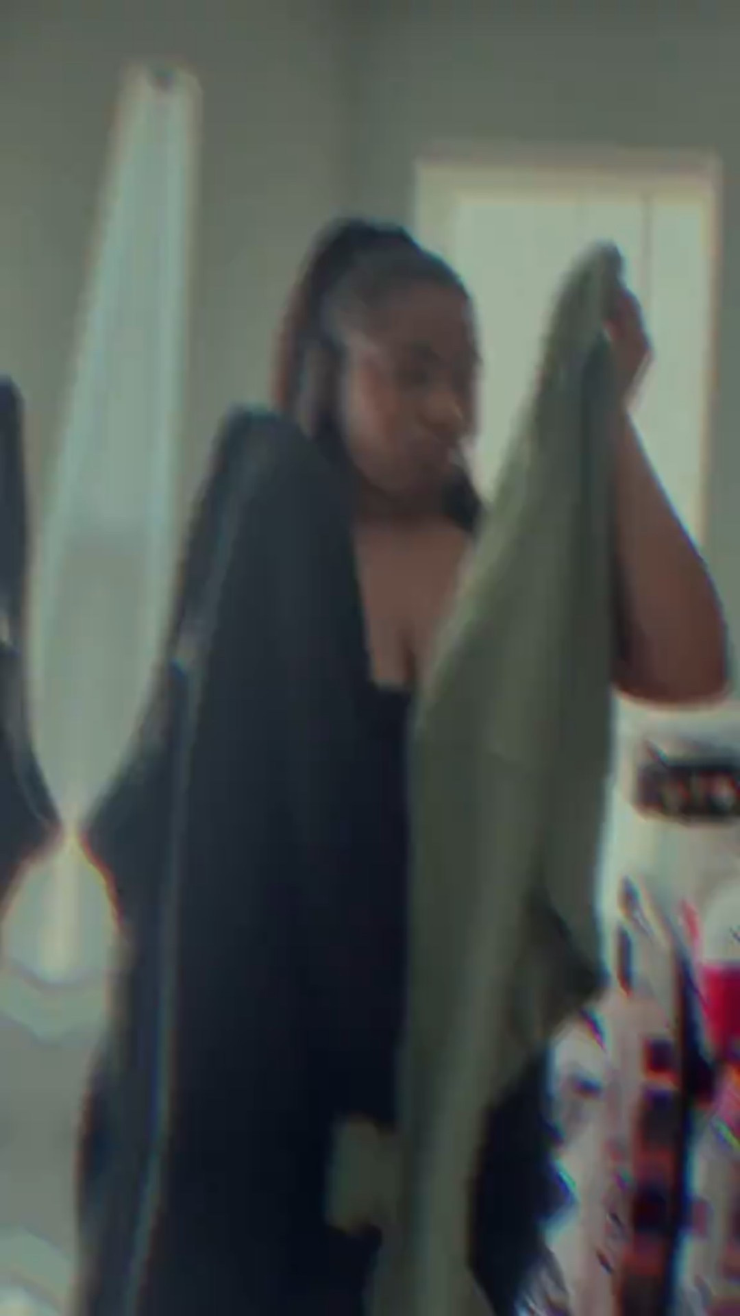 Green or black? 

#LTKOver40 #LTKgrwm #LTKmomlife