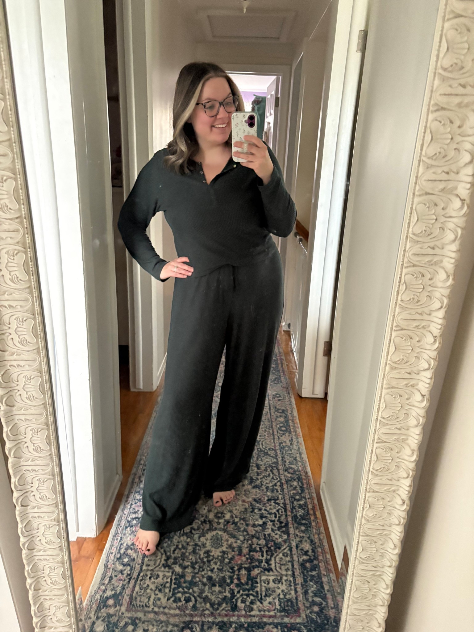 Loved these pjs/ lounge wear during pregnancy. And now I’m rocking them postpartum! They come in several colors and run tts. 

Top & Bottoms - XL 

Fall style // fall outfit // lounge wear // target // Auden // pjs 



#LTKFindsUnder100 #LTKMidsize #LTKFindsUnder50