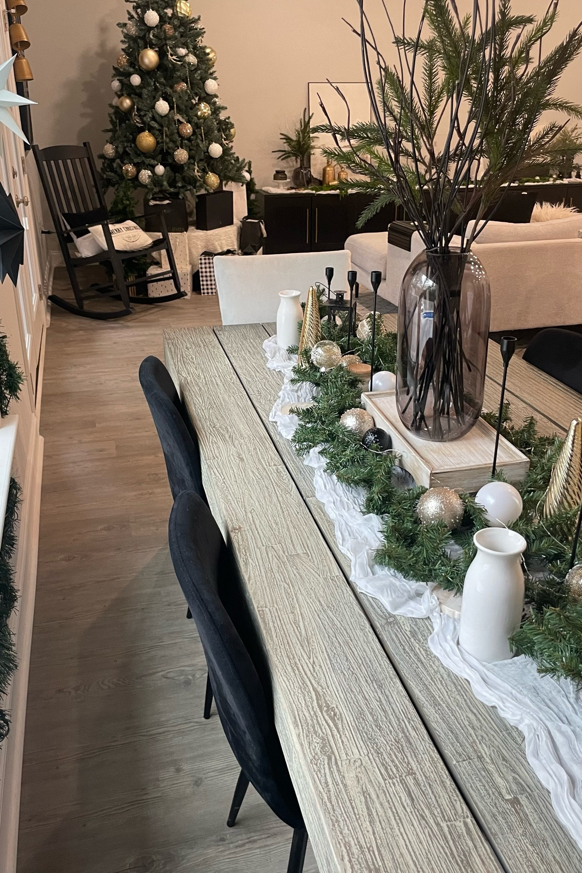 Holiday dining table, Christmas table decor, holiday table styling, Christmas dining table decor, modern home decor, minimalist home, modern style, modern living room, living room inspiration, modern home, Home decor, Holiday home decor, modern Christmas decor, modern holiday style, neutral Christmas decor, neutral holiday decorating, modern Christmas inspiration 

#modernchristmasdecor
#neutralchristmas
#christmasdiningtable
#modernholidaydecor
#neutralholiday
#Modernhome
#NeutralHomeDecor
#Organicmodern
#Cleanhome
#Aesthetic 
#InteriorDesign 
#Modernorganic 
#Budgetfriendly 
#NeutralHome
#MinimalistHome
#Organichome
#ModernAesthetic
#neutraldecor

#LTKHoliday #LTKhome #LTKSeasonal