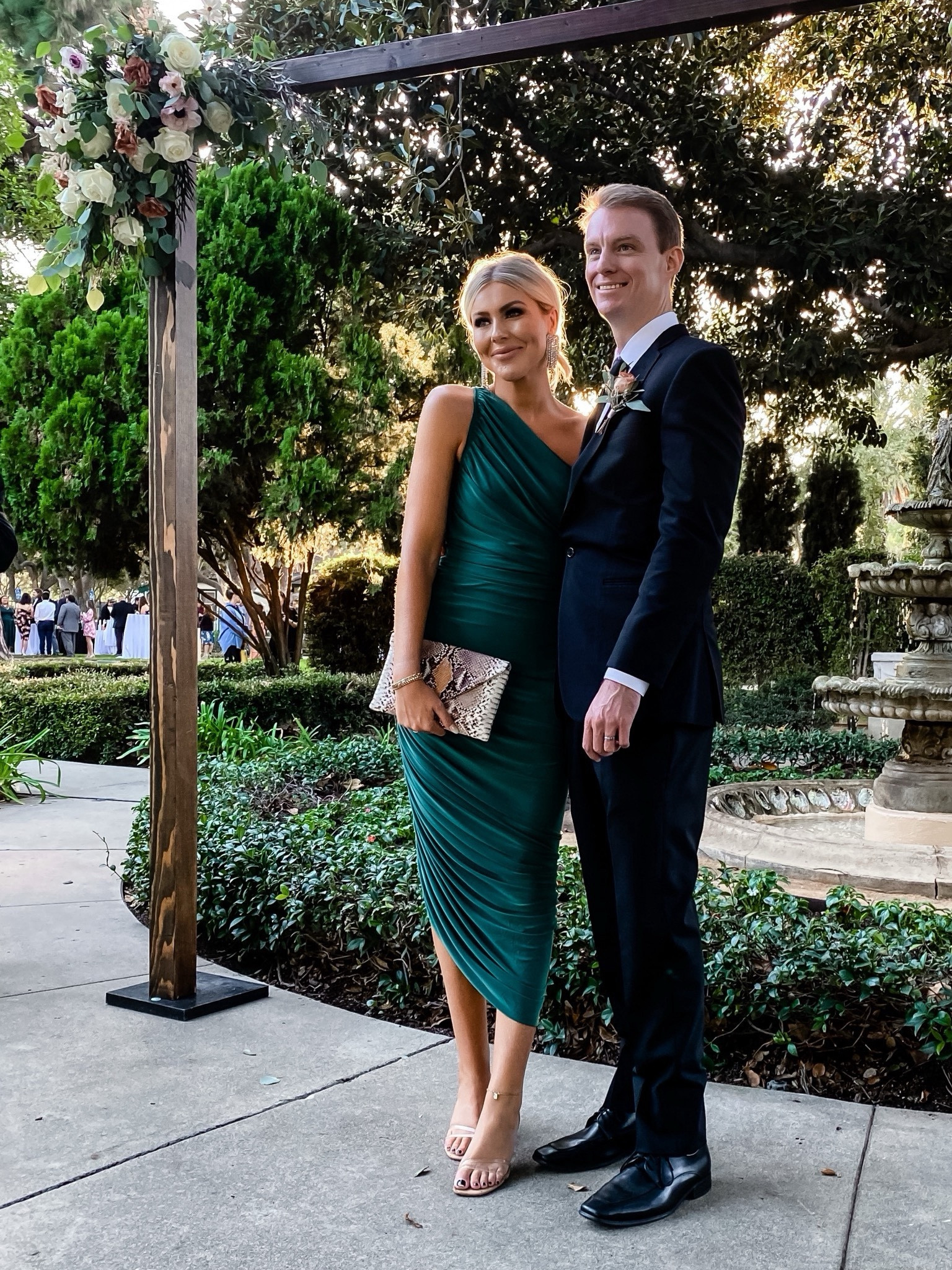 Summer wedding guest dress - comes in a bunch of colors 
summer wedding guest, summer wedding guest dress, wedding guest dress, summer dress, revolve wedding guest 

#LTKStyleTip #LTKWedding #LTKSeasonal