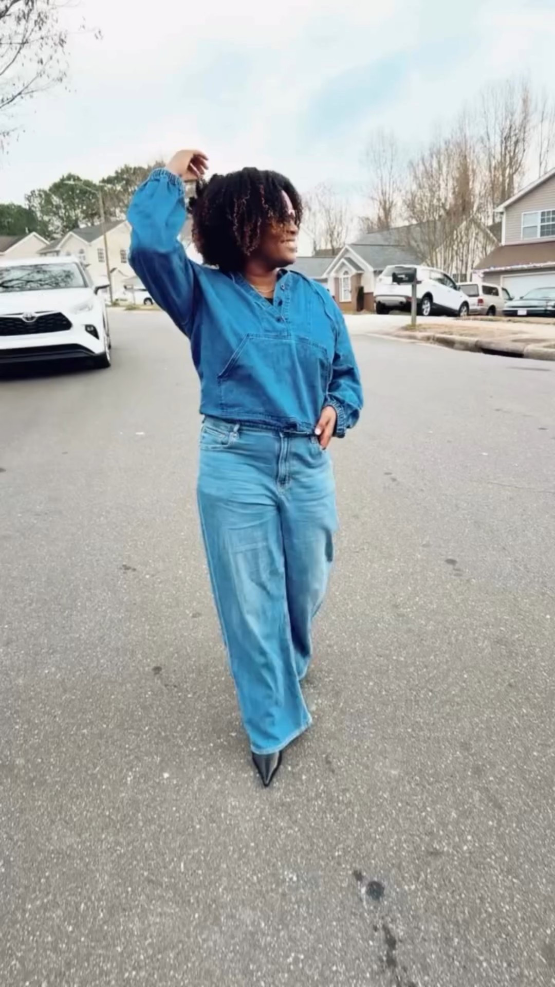 Just moving through life a little more aligned 🤍