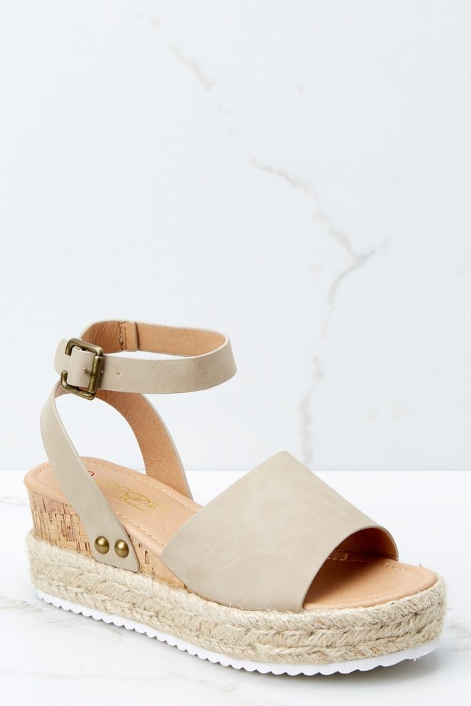 Meet Me Here Taupe Flatform Sandal | Red Dress 