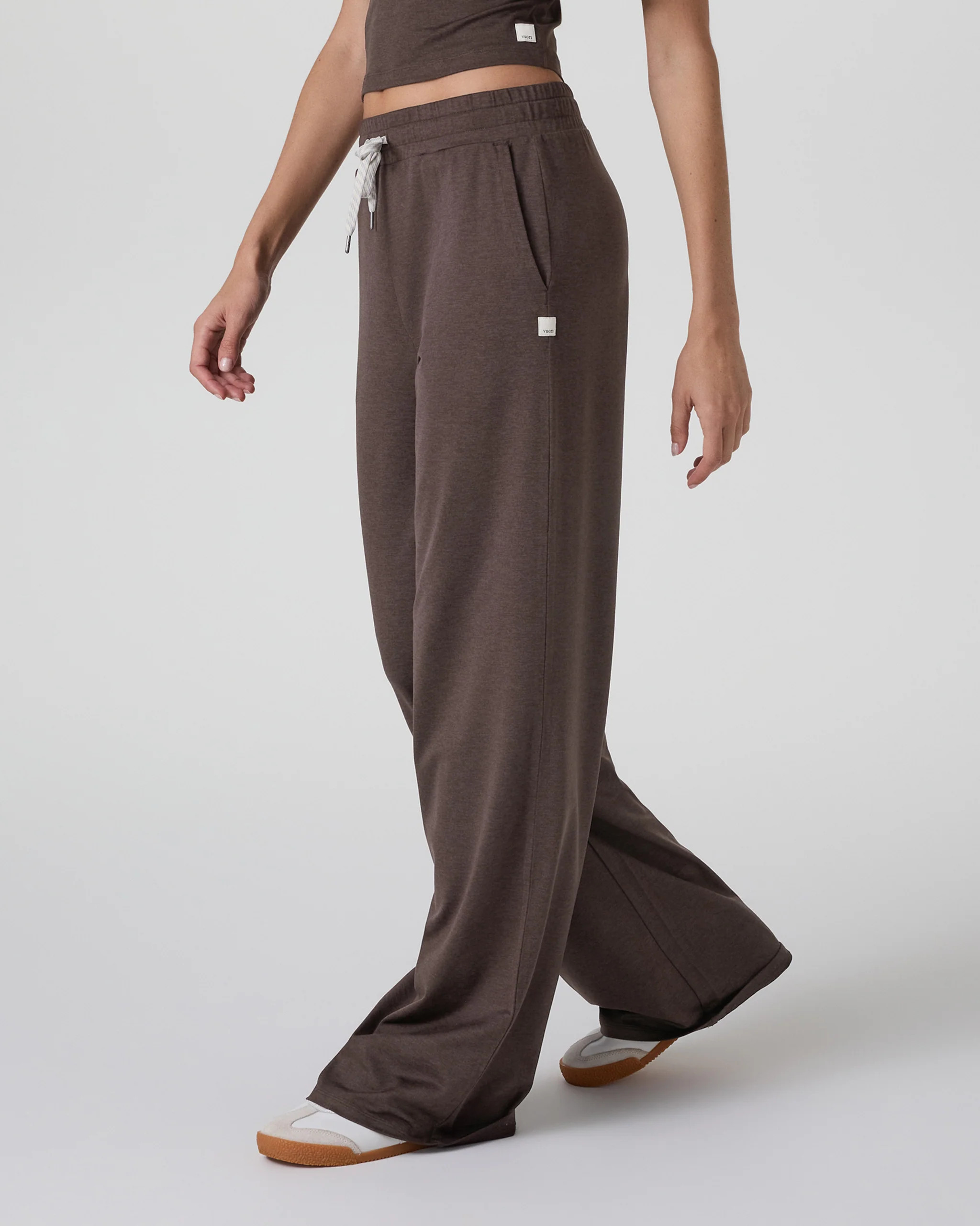 Halo Essential Wideleg Pant - Long | Vuori Clothing (US & Canada)