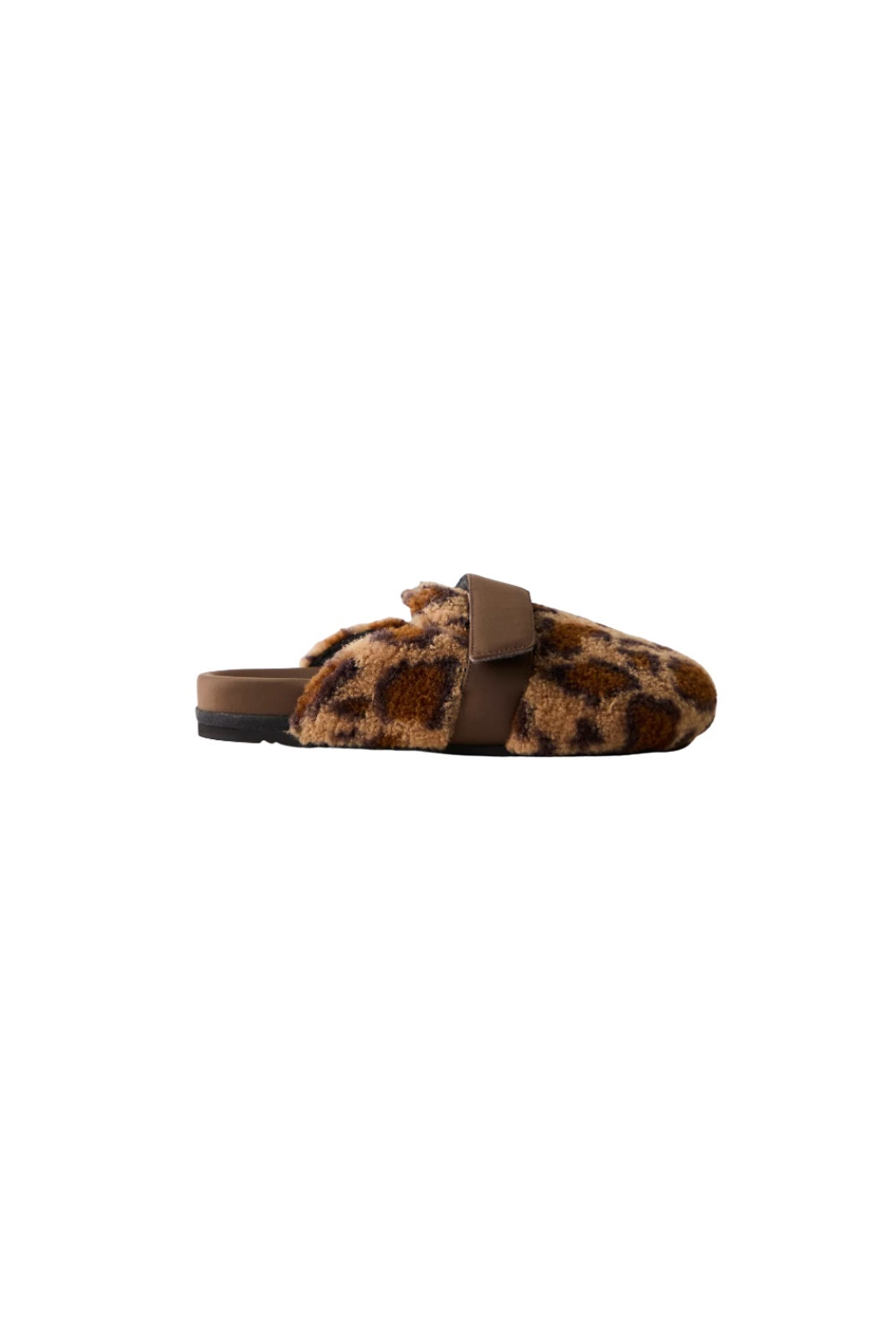 Weekly Favorites- Slipper Roundup- March 19, 2026

#womensfashion #womensslippers #cozyslippers #slipperstyle #fuzzyslippers #homestyle #loungewearstyle #comfortwear #cozyoutfits #athomefashion #winteressentials #fallfashionfinds #cozyvibes #stayhomeinspo #comfychic #softgirlstyle #giftideasforher #selfcareessentials #everydaycomfort #homeaesthetic



#LTKootd #LTKHome #LTKSeasonal