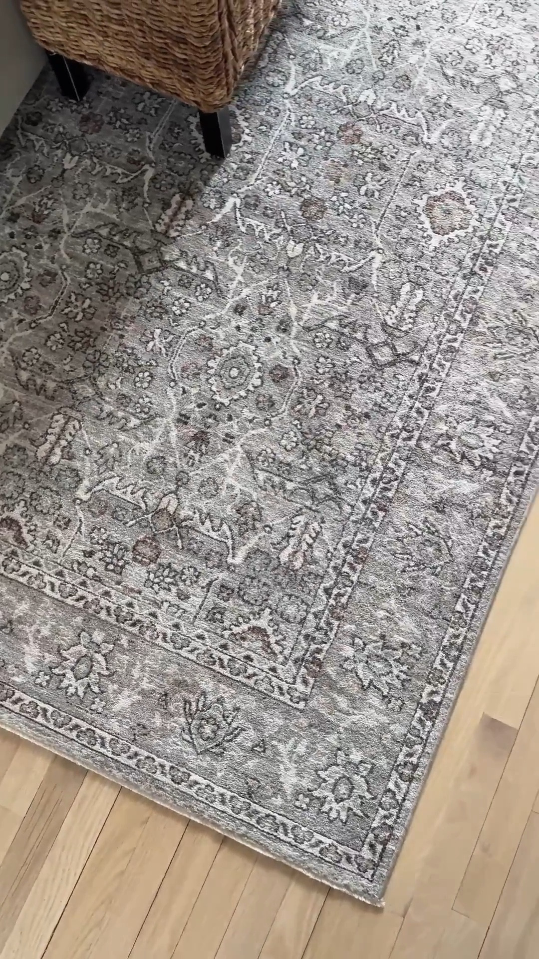 Neutral Guest Bedroom

neutral guest bedroom decor  guest room decor  calming colors  minimalist furniture  comfortable bedding  decorative pillows  bedding  ArchedManor

#LTKSeasonal #LTKHome