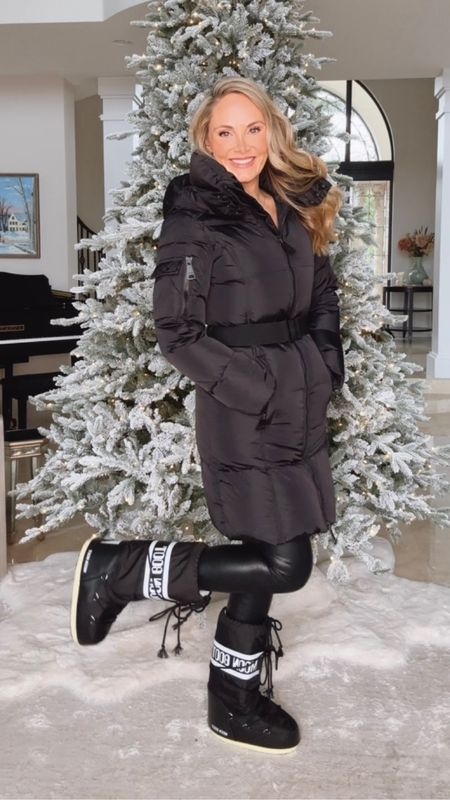 Staying warm in this head to toe Bloomingdales outfit! Winter outfit 

#LTKSeasonal #LTKstyletip #LTKover40