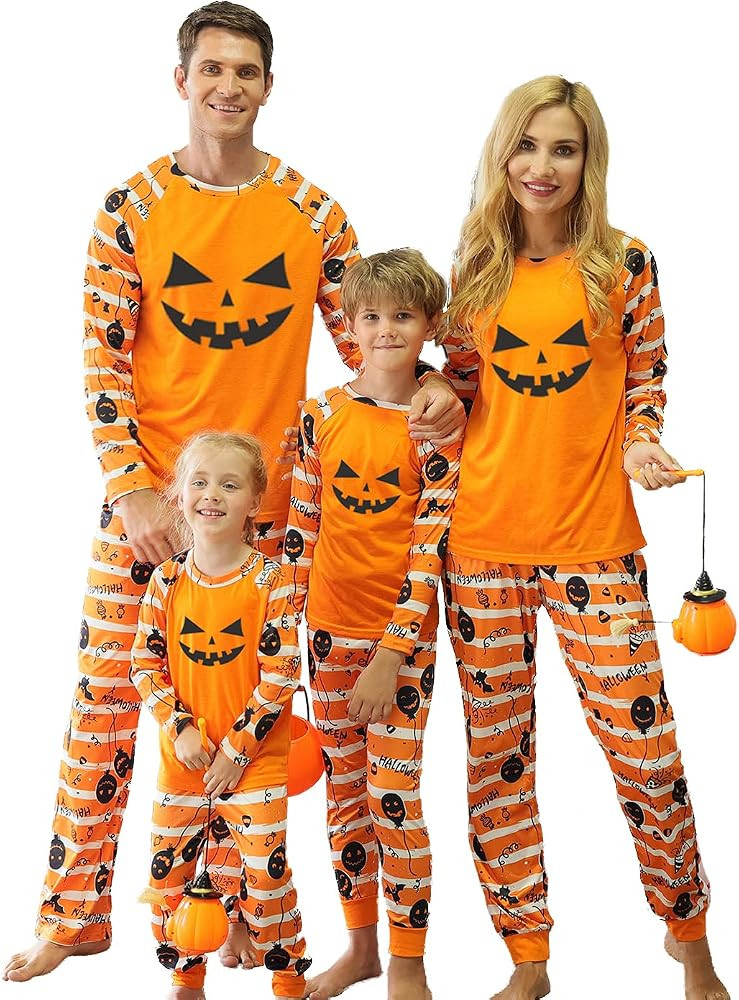 Family Matching Halloween Pajamas Set, Halloween Pumpkin Print PJs Sets 2 Pieces Loungewear Sleep... | Amazon (US)