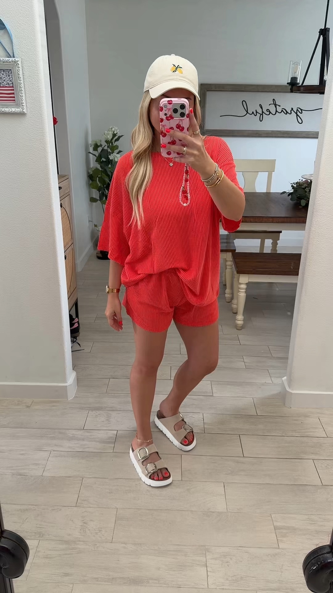 Comfy cute everyday outfit
Matching set m (sided up for oversized fit) 
Sandals tts

#LTKootd