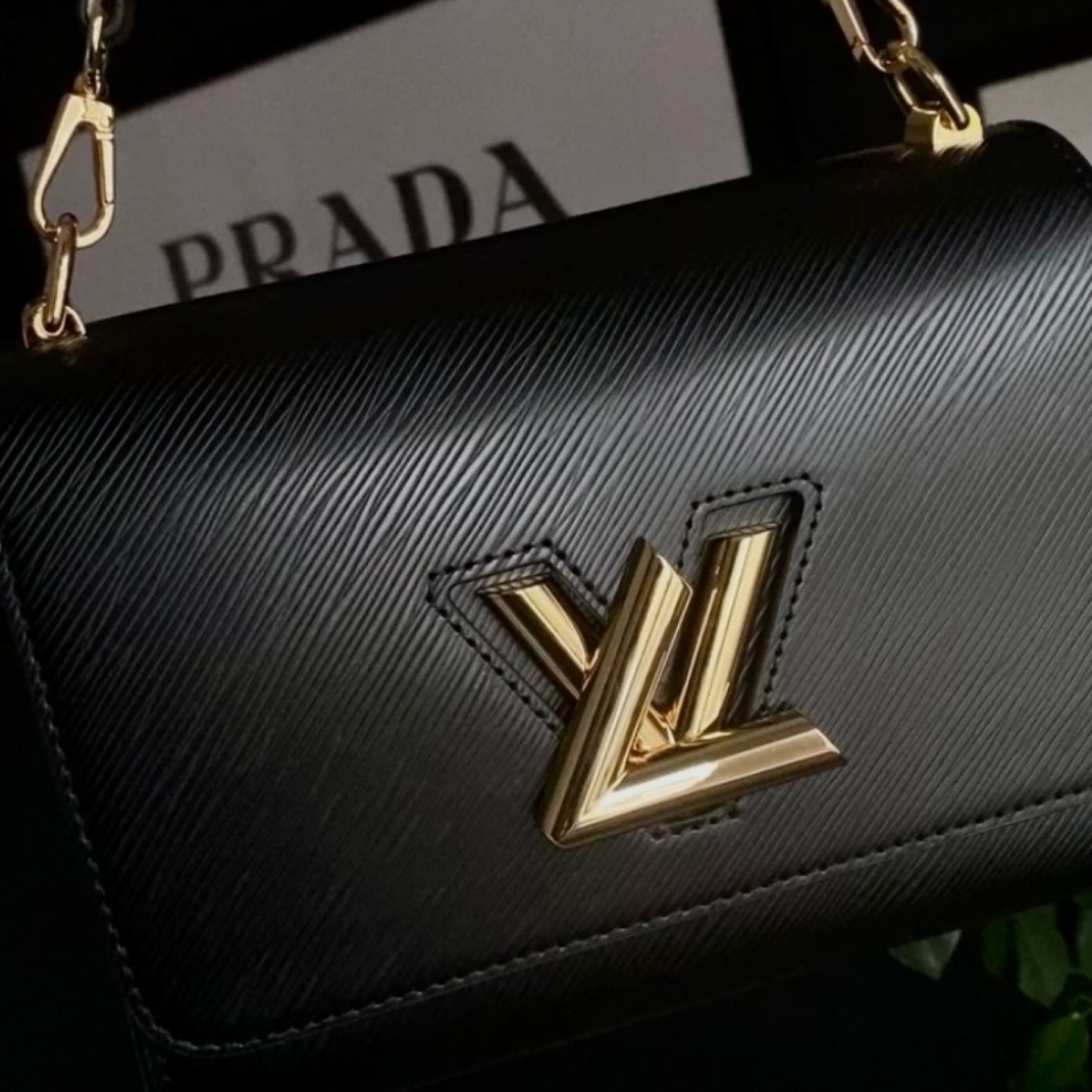 LV twist purse #dhgate

#LTKItBag