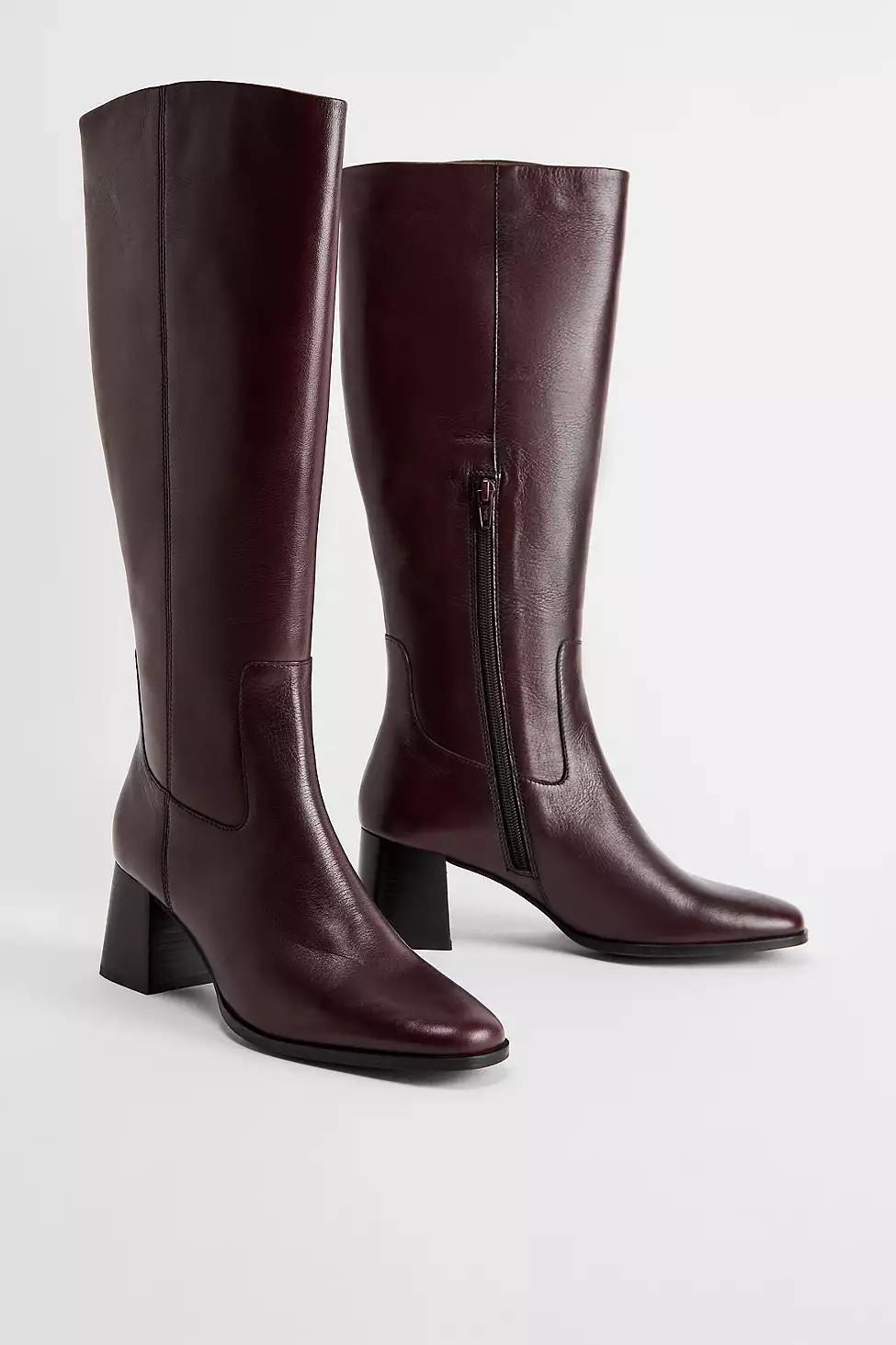 UO Wine Kaia Knee High Leather Boots | Urban Outfitters UK