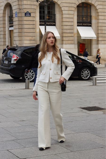 Classy tonal look 

Boucle jacket, white jacket, white blazer, white trousers, white pants, celine Triomphe bag 

#LTKeurope #LTKSeasonal #LTKstyletip