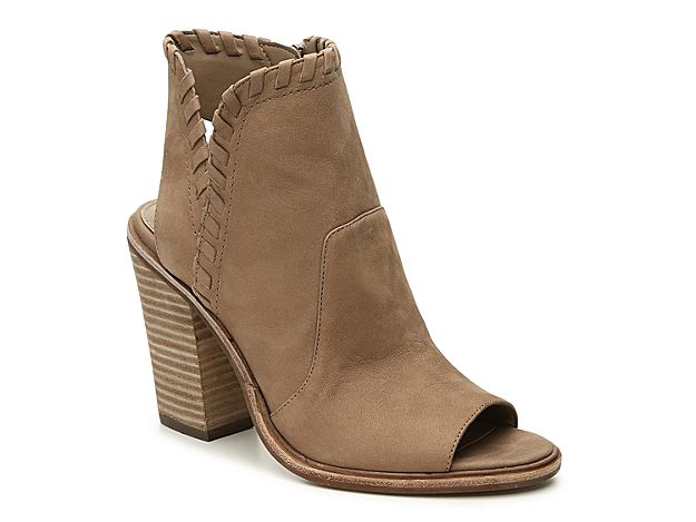 Vince Camuto Kicetta Bootie - Women's - Taupe | DSW