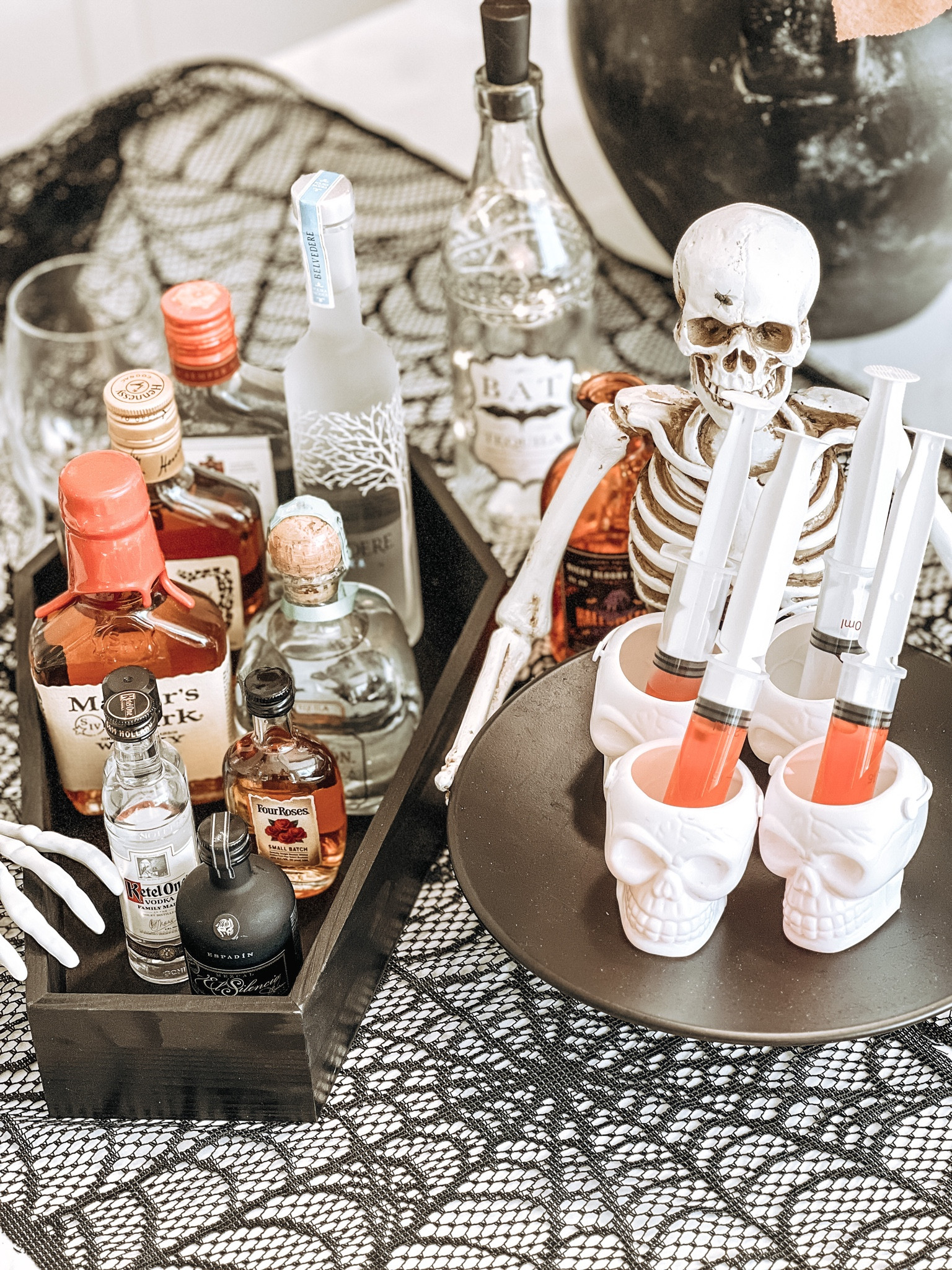 Halloween bar 

#LTKHalloween #LTKhome #LTKparties