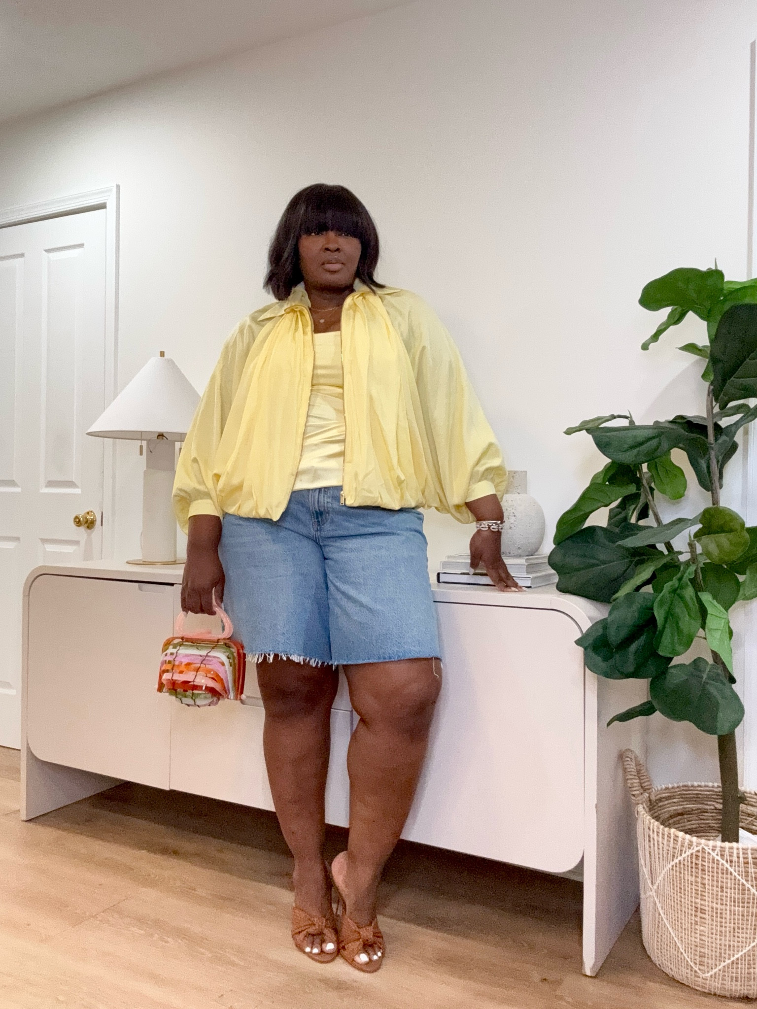 A great pair of longer denim shorts + a statement top = my favorite summer outfit formula. Comfortable, curve-friendly, and easy to style for brunch, vacations, and everyday wear. #CurvyFashion #PlusSizeStyle #DenimShorts #SummerOutfits #VacationStyle #MidsizeFashion #CurvyGirlStyle #LTKFashion #CasualChic #EverydayStyle

#LTKSaleAlert #LTKxAbercrombie #LTKootd