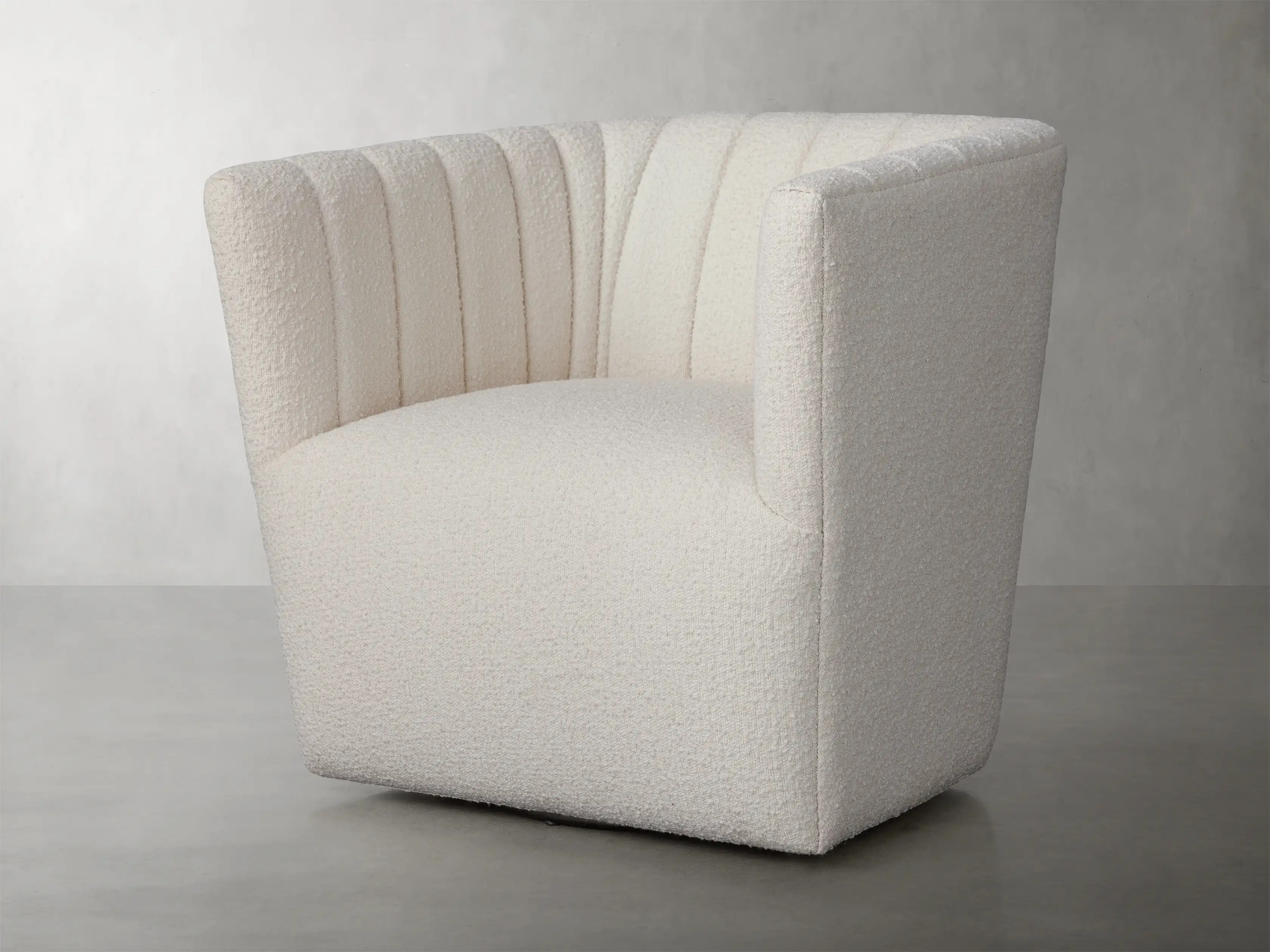 Griffin Swivel Chair | Arhaus