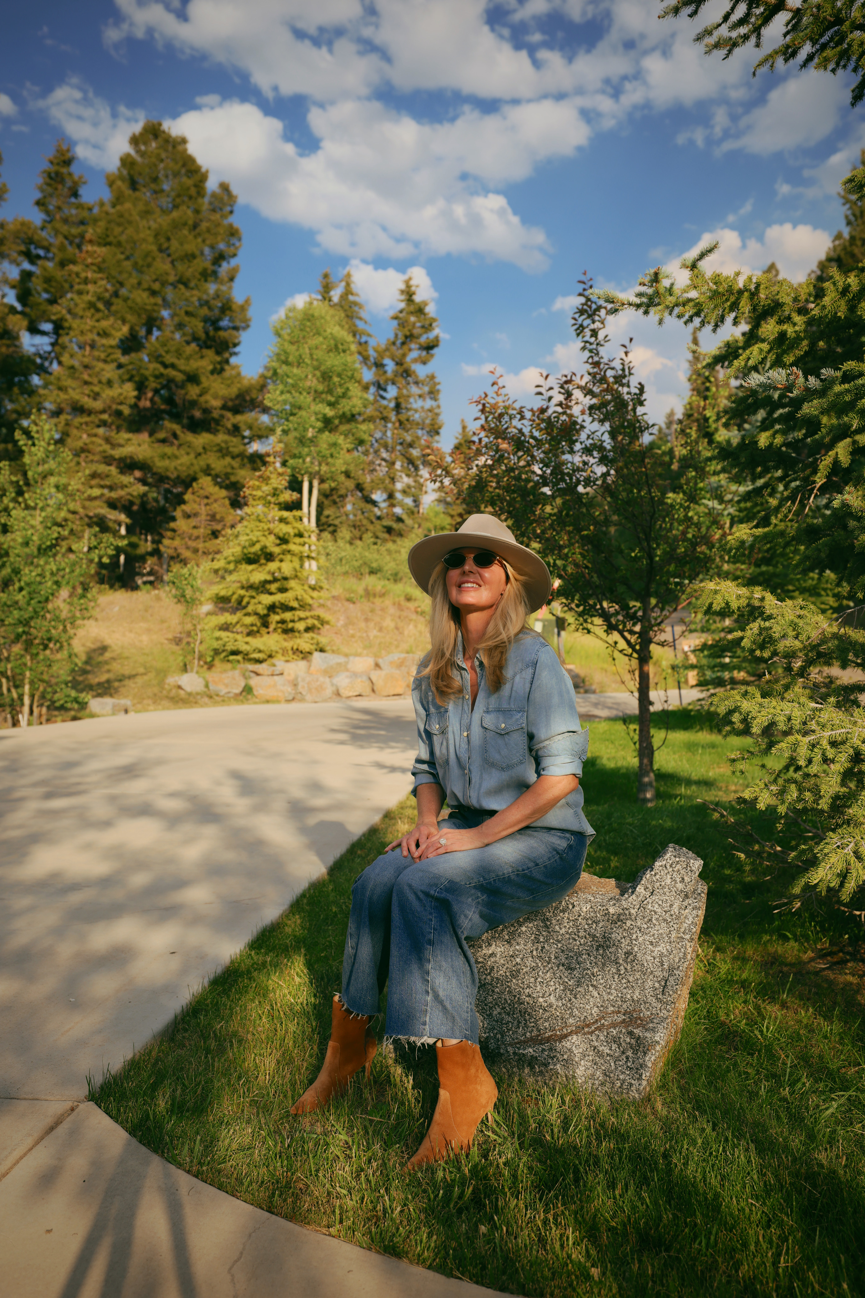 The outfit that's just as comfortable sitting on a rock as it is anywhere else!

A good outfit should hold up whether you're posing for a photo or just sitting down to enjoy the view. This one does both. Chambray, wide-leg denim, suede booties, hat. Comfortable enough for a whole afternoon outside!

#LTKgrwm #LTKOver40 #LTKSaleAlert