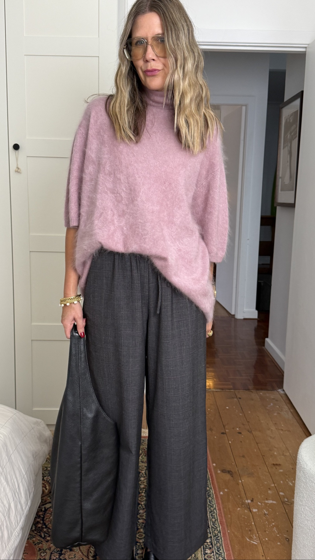 A look I loved last week and forgot to post so here it is for the grid. Classic and comfortable. 

This sweater has now sold out but have linked below alternatives that will work just as well with these pants x

#LTKaustralia #LTKwinter #LTKautumn