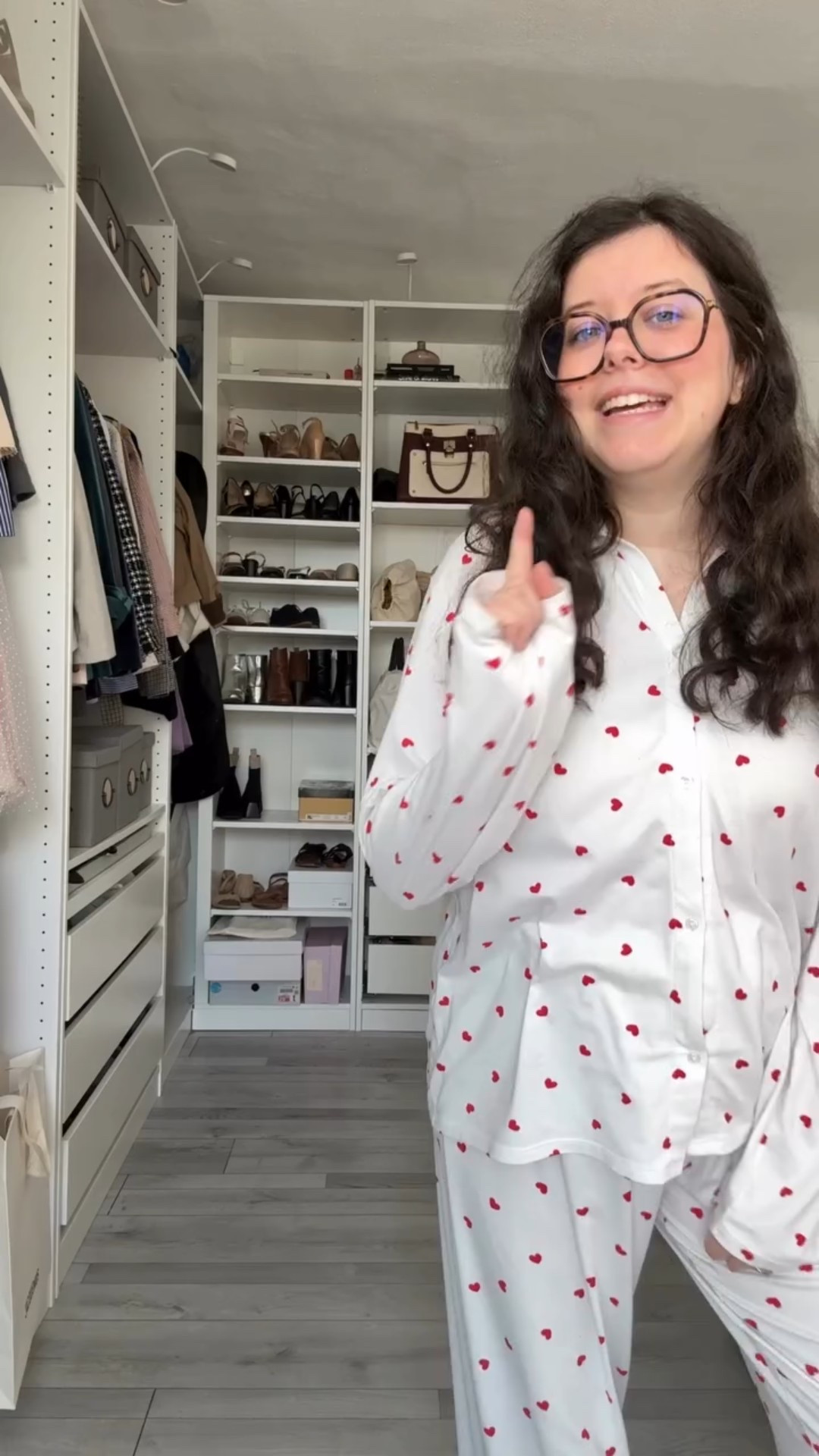 Est-ce que c’est stylé ou est-ce que c’est juste @pinterestfr ?
J’ai une nouvelle fois voulu tester un look tout simple vu sur Pinterest.

Alors est-ce que ça fonctionne ?

#LTKmodest #LTKstyletip #LTKjeans