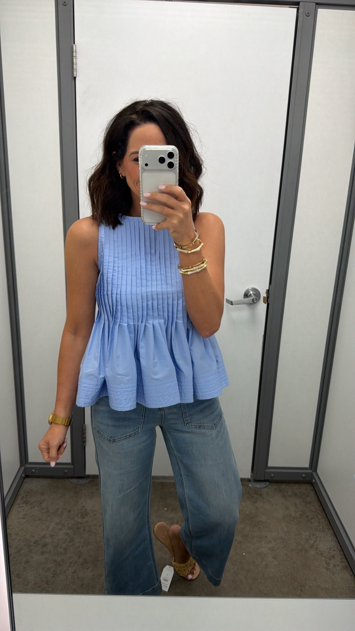 This blue peplum top is such a pretty piece for spring 💙 I love the pintuck detail and the flowy fit—it’s flattering and easy to style with jeans, white denim, or shorts for an effortless everyday outfit.

#ltkstyle #ltkfinds #springtops #peplumtop #springfashion #everydayoutfit #casualstyle #outfitideas #oldnavystyle #ltkfashion

#LTKmomlife #LTKOver40 #LTKPetite

#LTKmomlife #LTKPetite