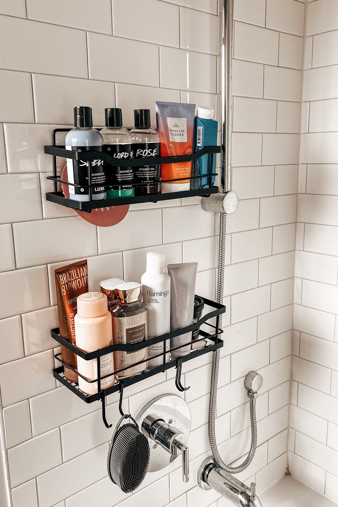 Shower caddy storage! 🫶🏻