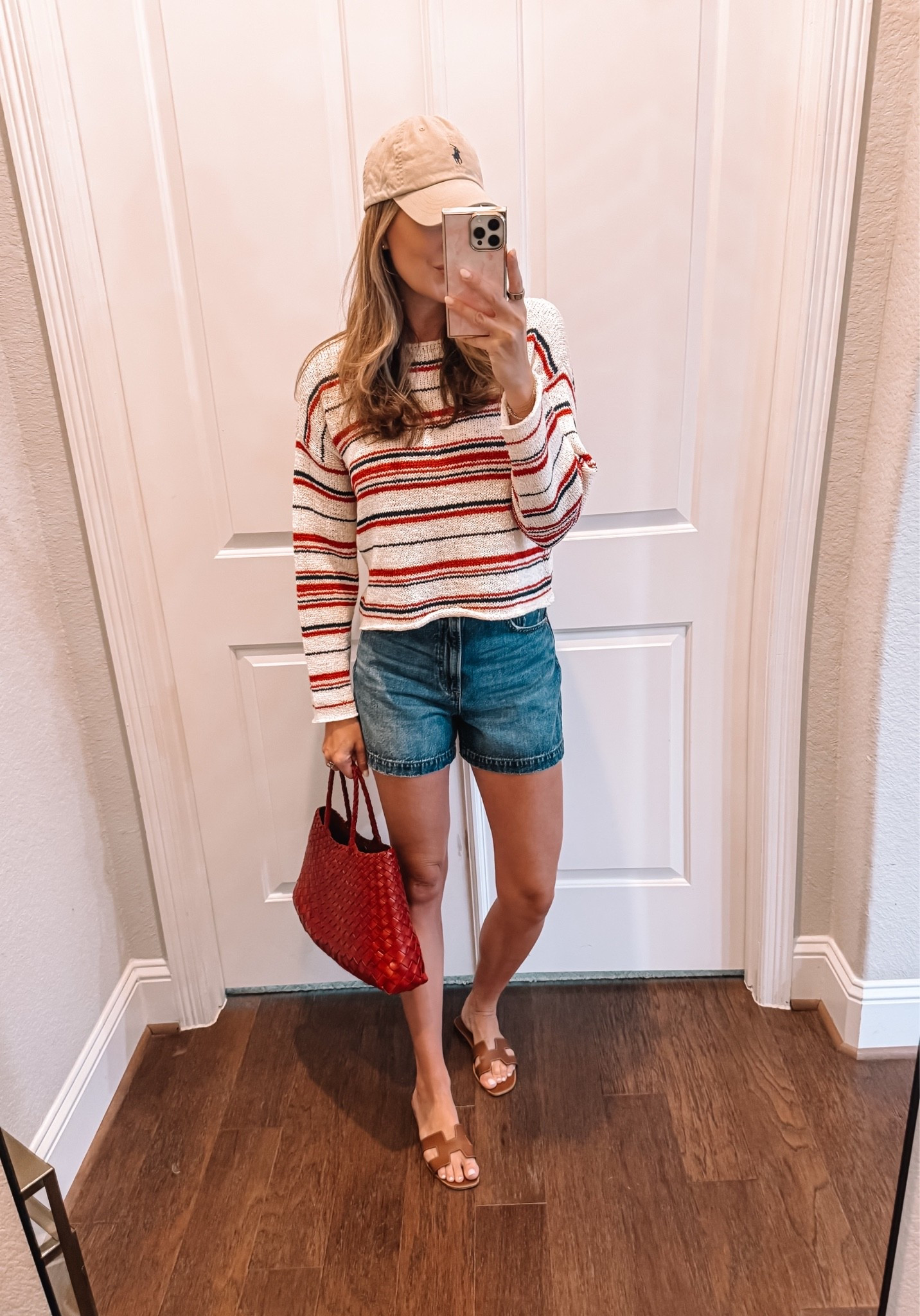 Small in sweater, 26 in shorts