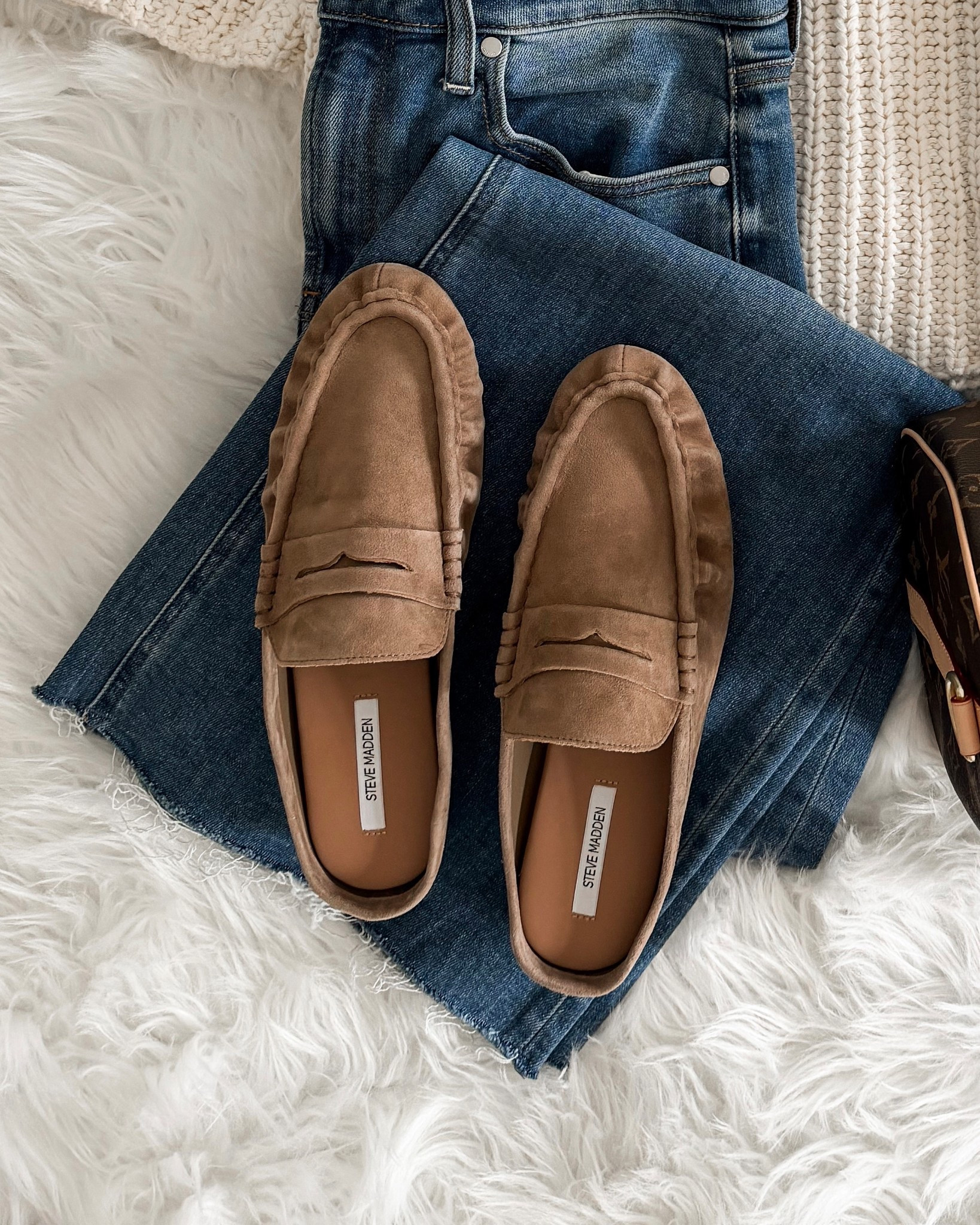 Must have comfy spring mules

#LTKOver40 #LTKWorkwear #LTKSeasonal