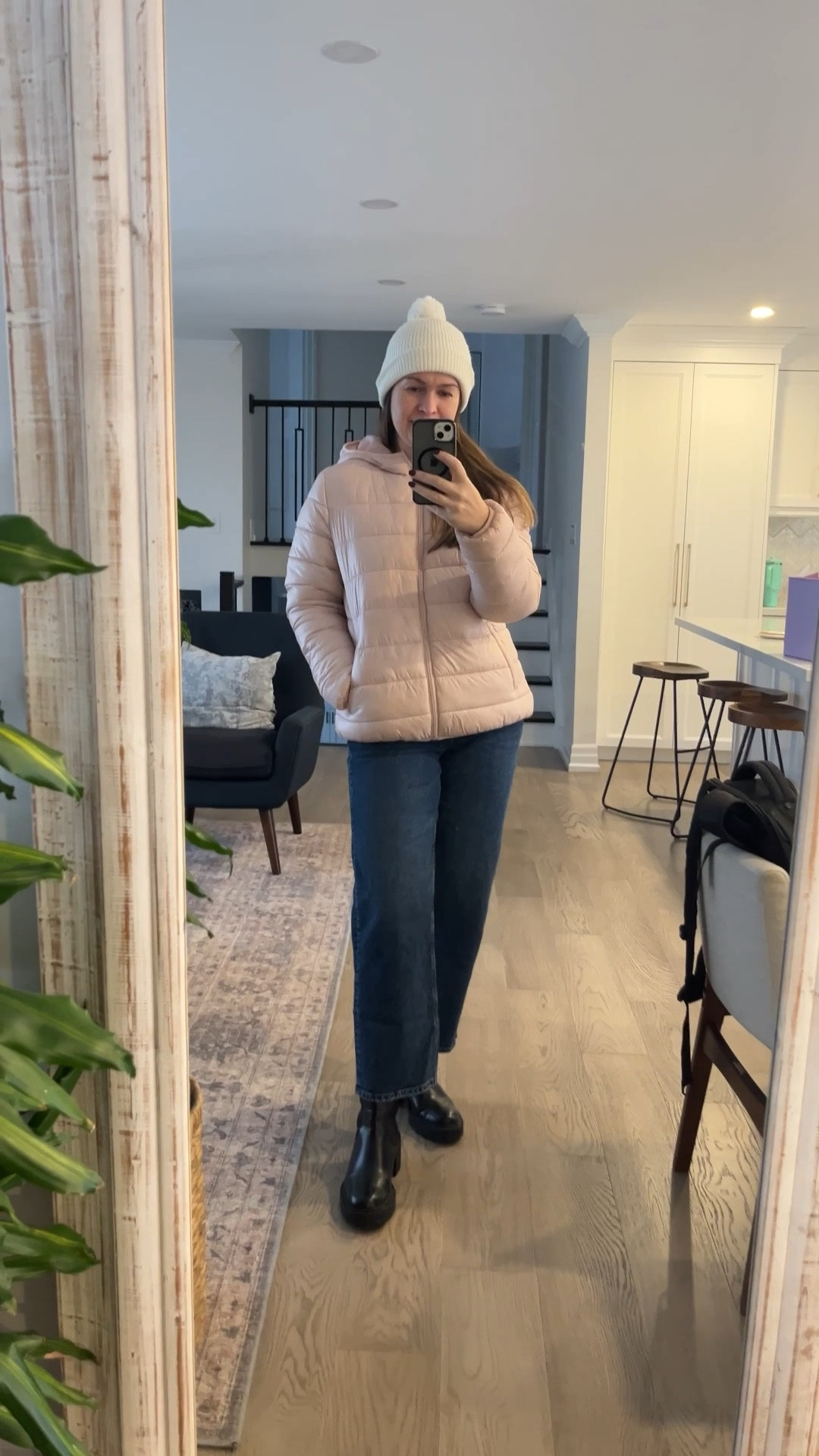 Light pink puffer to bring so fun to a snowy day ❄️ Jeans are regular size 6. Long option available too


#LTKcanada #LTKwinter #LTKjeans