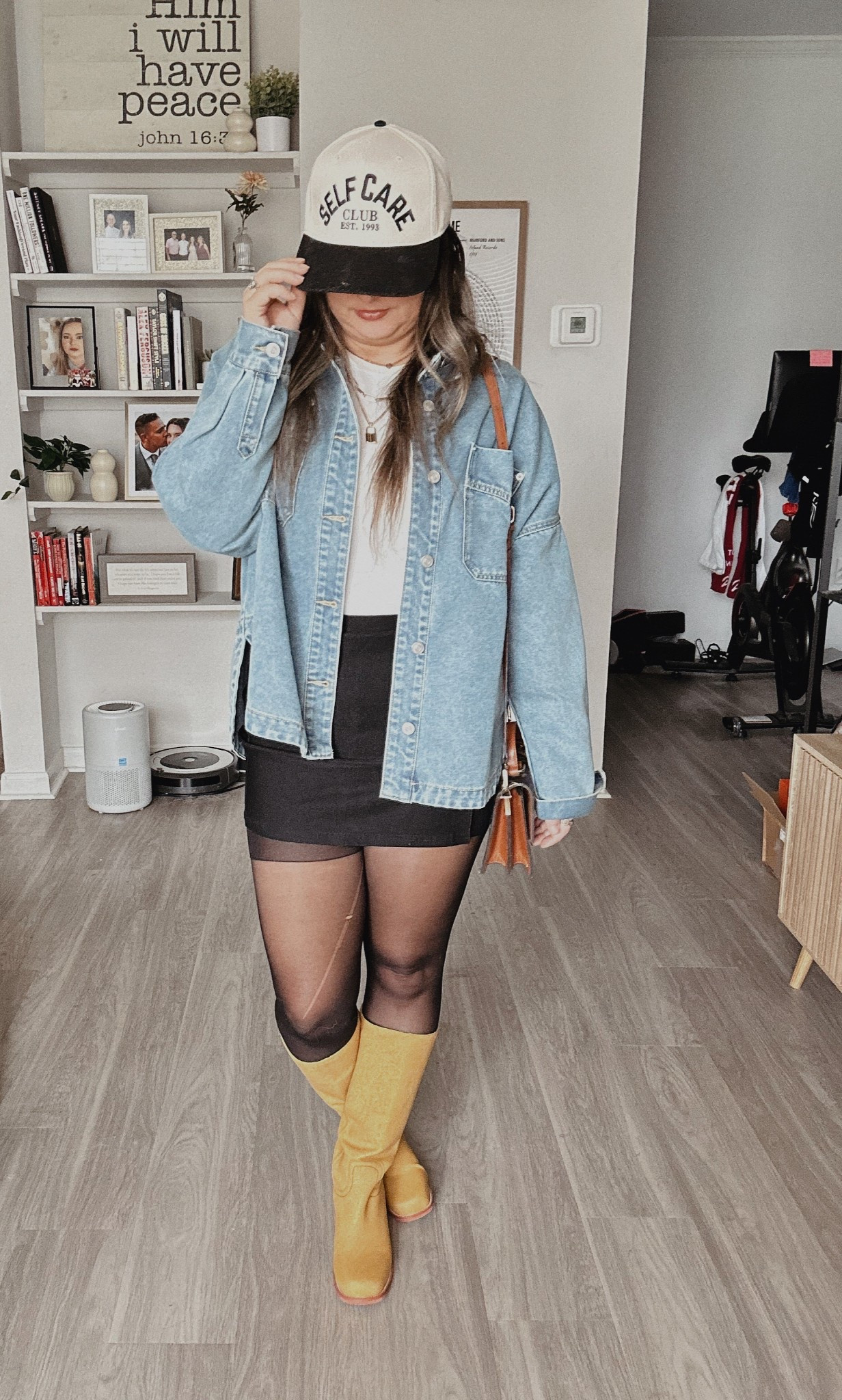 Give me a denim jacket and I will be happy ❤️



#LTKStyleTip #LTKBeauty #LTKFindsUnder50