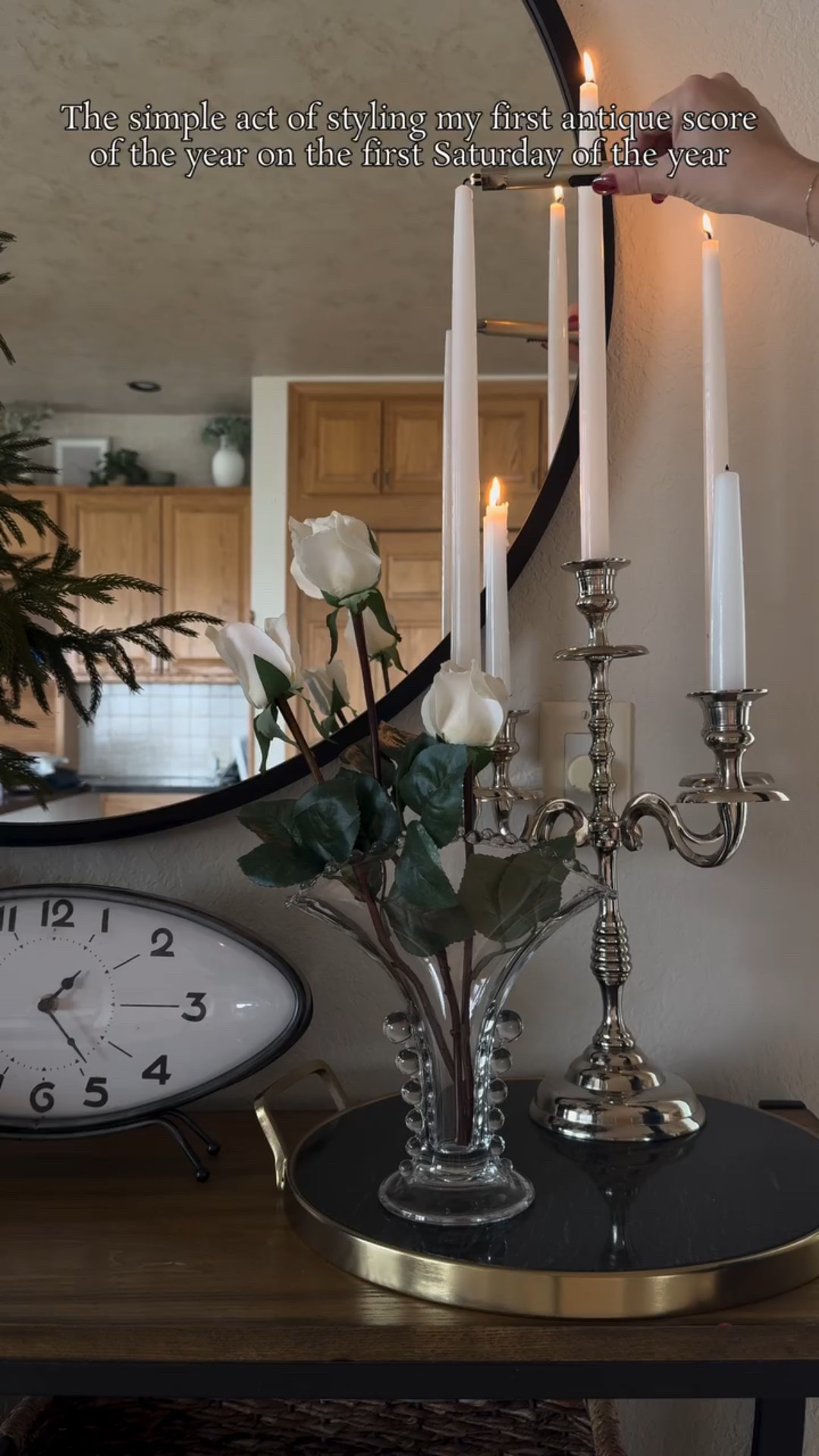 I’ve recently been craving more silver in my decor, so when my favorite antique shop owner offered this candelabra at half price, I couldn’t refuse! 

Antique home decor | vintage decor | thrifted | entry way decor | cozy home decor #entrywaydecor #antiquehome #iowa #cozystyle