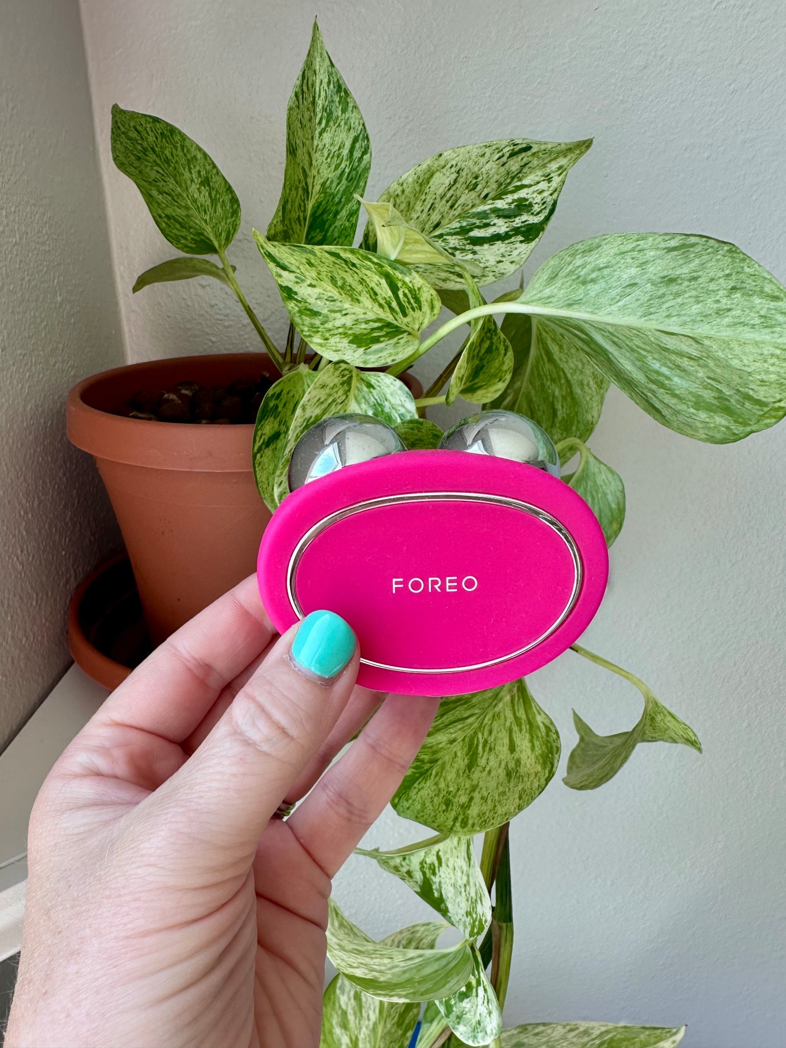 Foreo BEAR 2 = lift, tone & glow ✨ The world’s most powerful microcurrent device for pro-level skincare at home 💖
#LTKBeauty #LTKSkincare #ForeoBear2 #GlowingSkin #BeautyMustHaves #SkincareFavorites #AtHomeFacial #SelfCareRoutine
#SkincareTools #MicrocurrentFacial #ForeoSkinCare #BeautyTech #LiftToneGlow #AntiAgingSkincare #ProLevelResults #LTKFinds
#SelfCareEssentials #RadiantSkin #HealthySkinJourney #SkincareObsessed #CleanBeautyTools #BeautyRoutineUpgrade #LTKSaleAlert