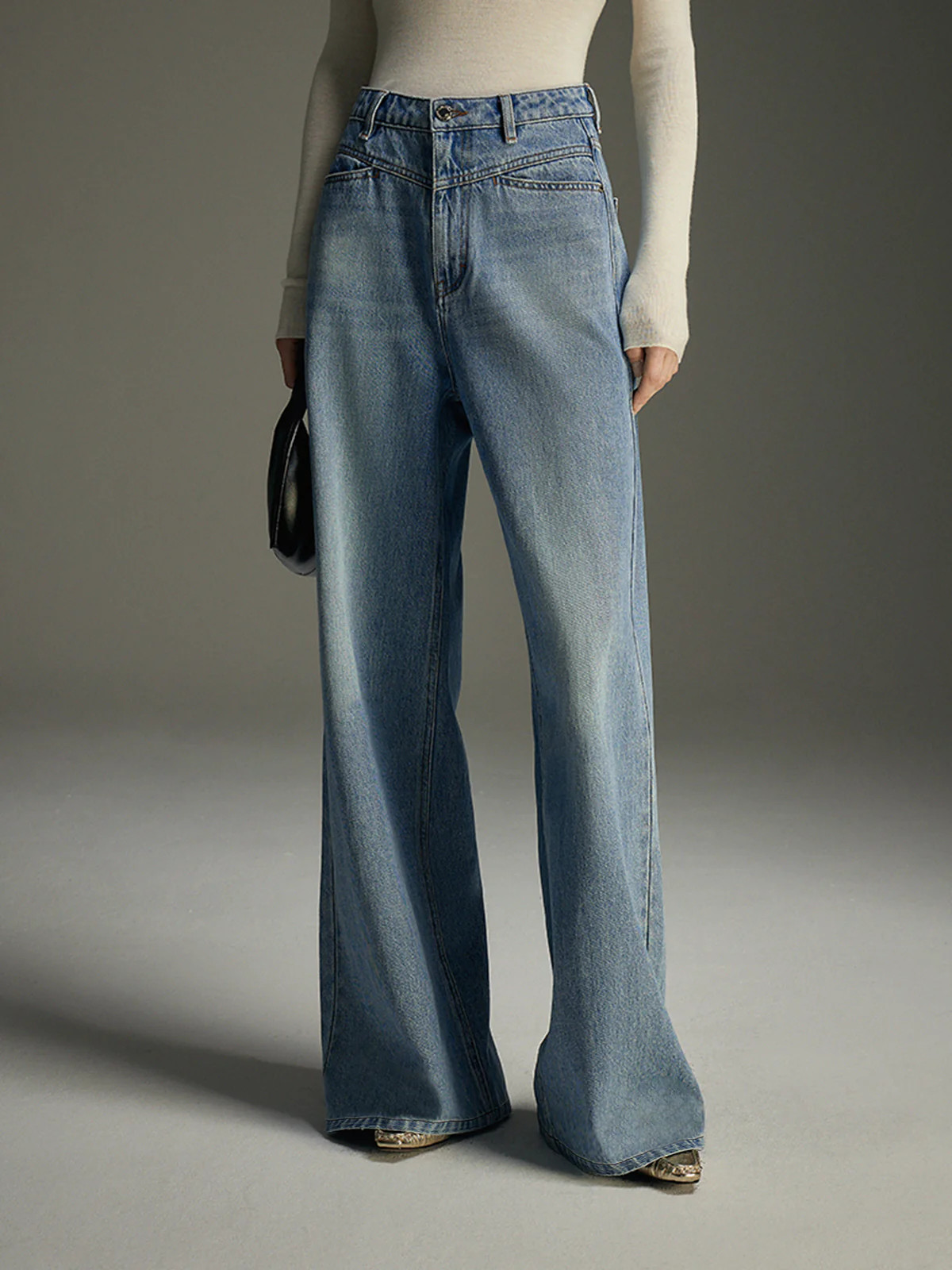 Wide-Leg Denim Jeans | Commense