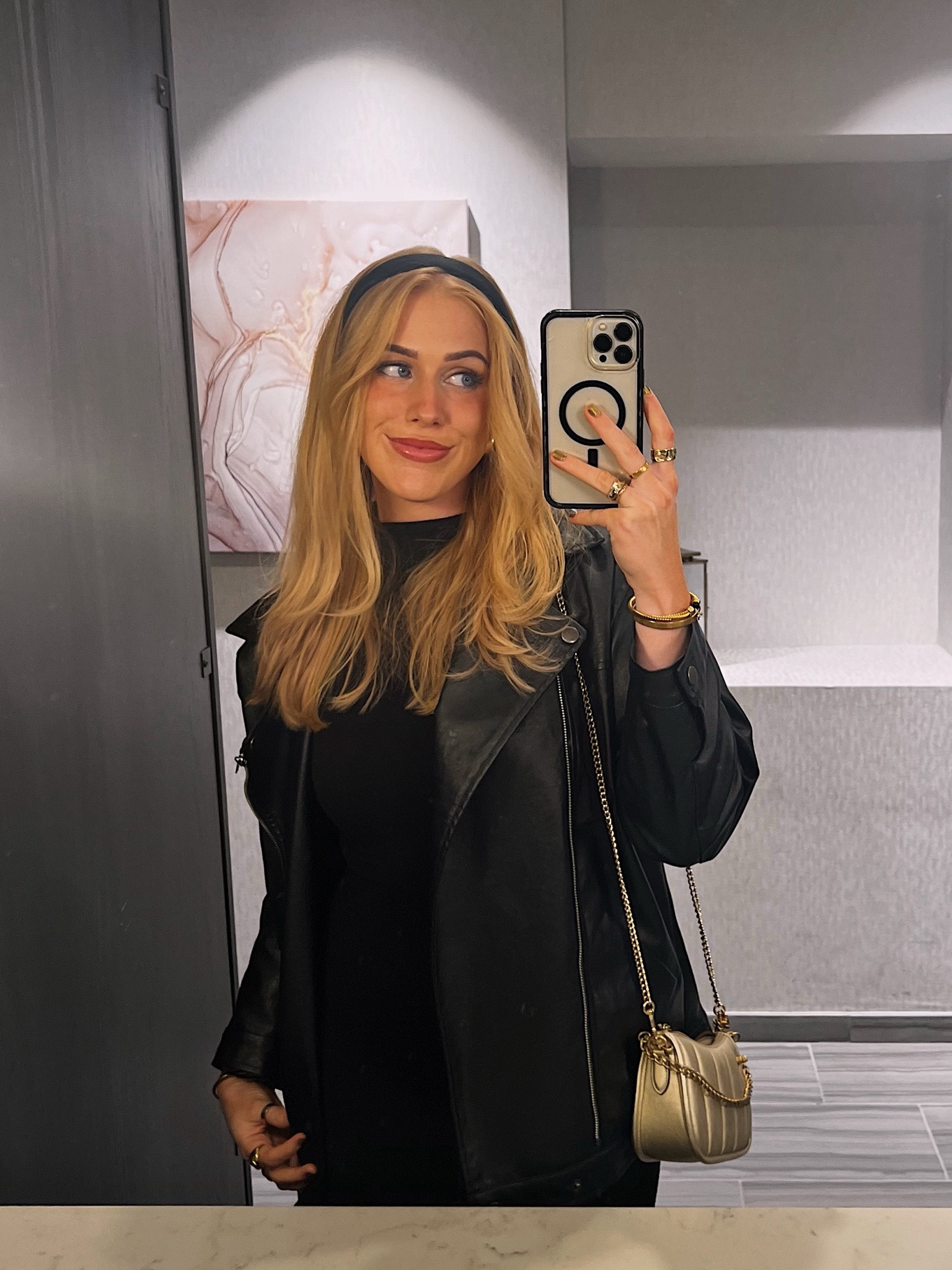 Layering= added personality

I’ve had this dress for years and no one would be the wiser cause of the million different ways you can style it to make it give a completely different vibe than just lbd. 

#LTKstyletip #LTKSeasonal #LTKparties