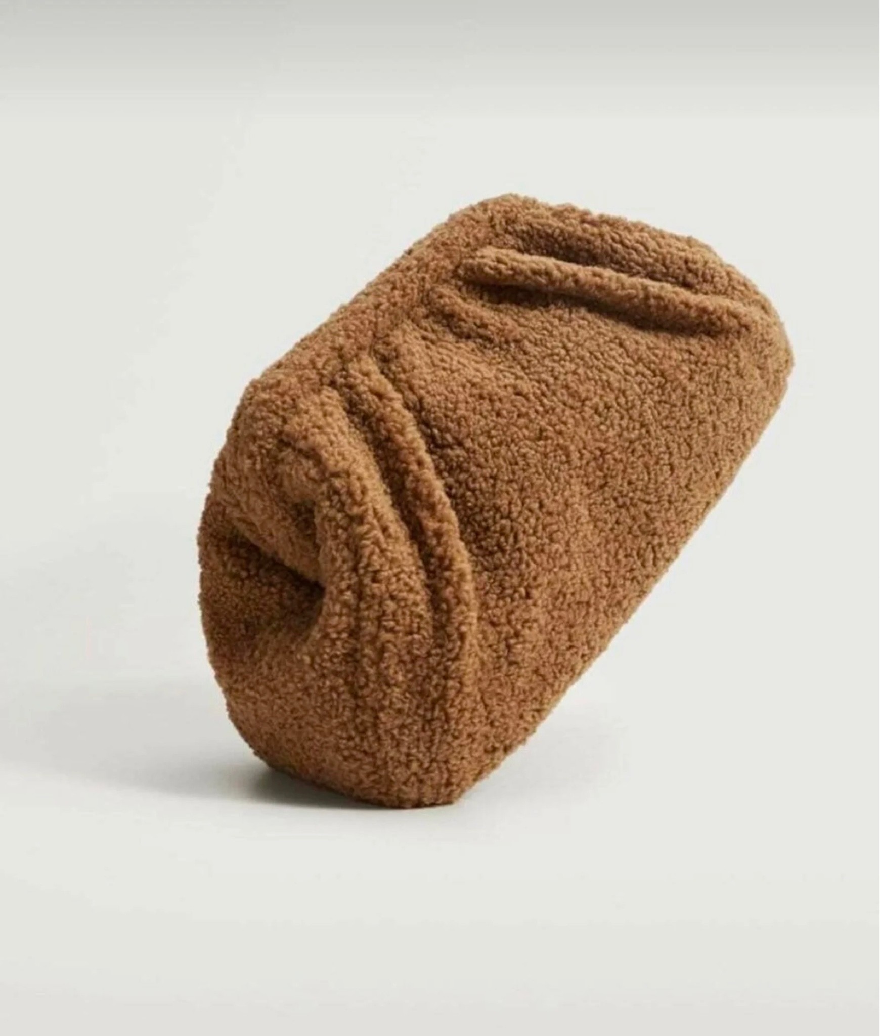 🧸 clutch 

#LTKunder100 #LTKSeasonal #LTKwedding