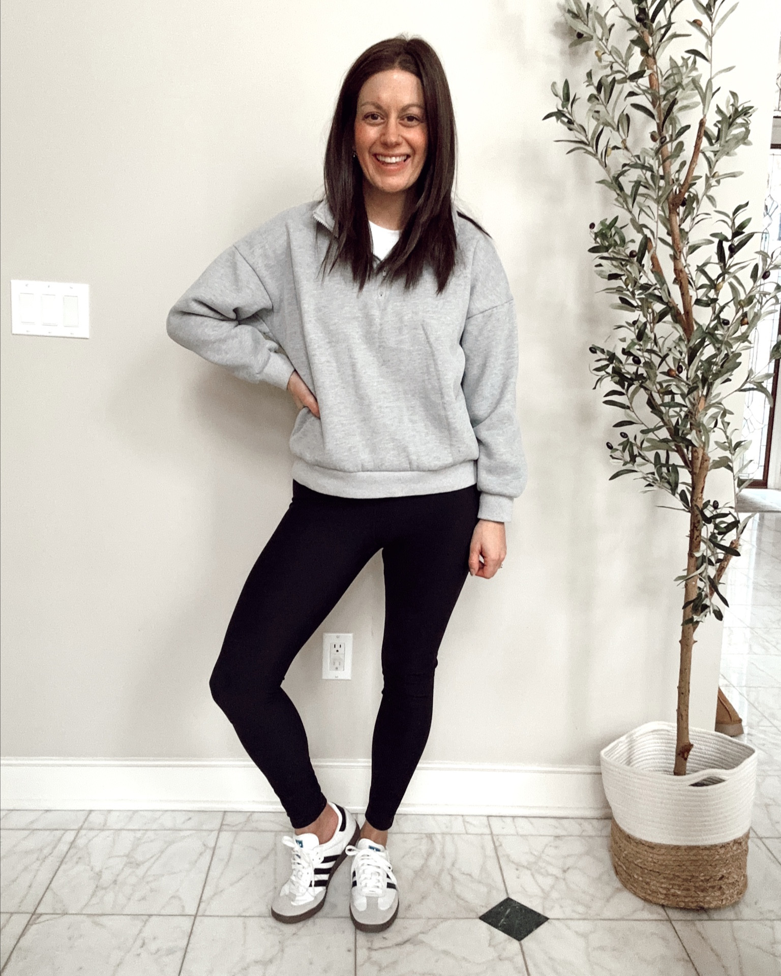 Fleece lined leggings from Amazon! A must have for winter! Run true to size.  Tagging my other favorite brand, Baleaf, here too.



#LTKSeasonal #LTKfindsunder50 #LTKover40