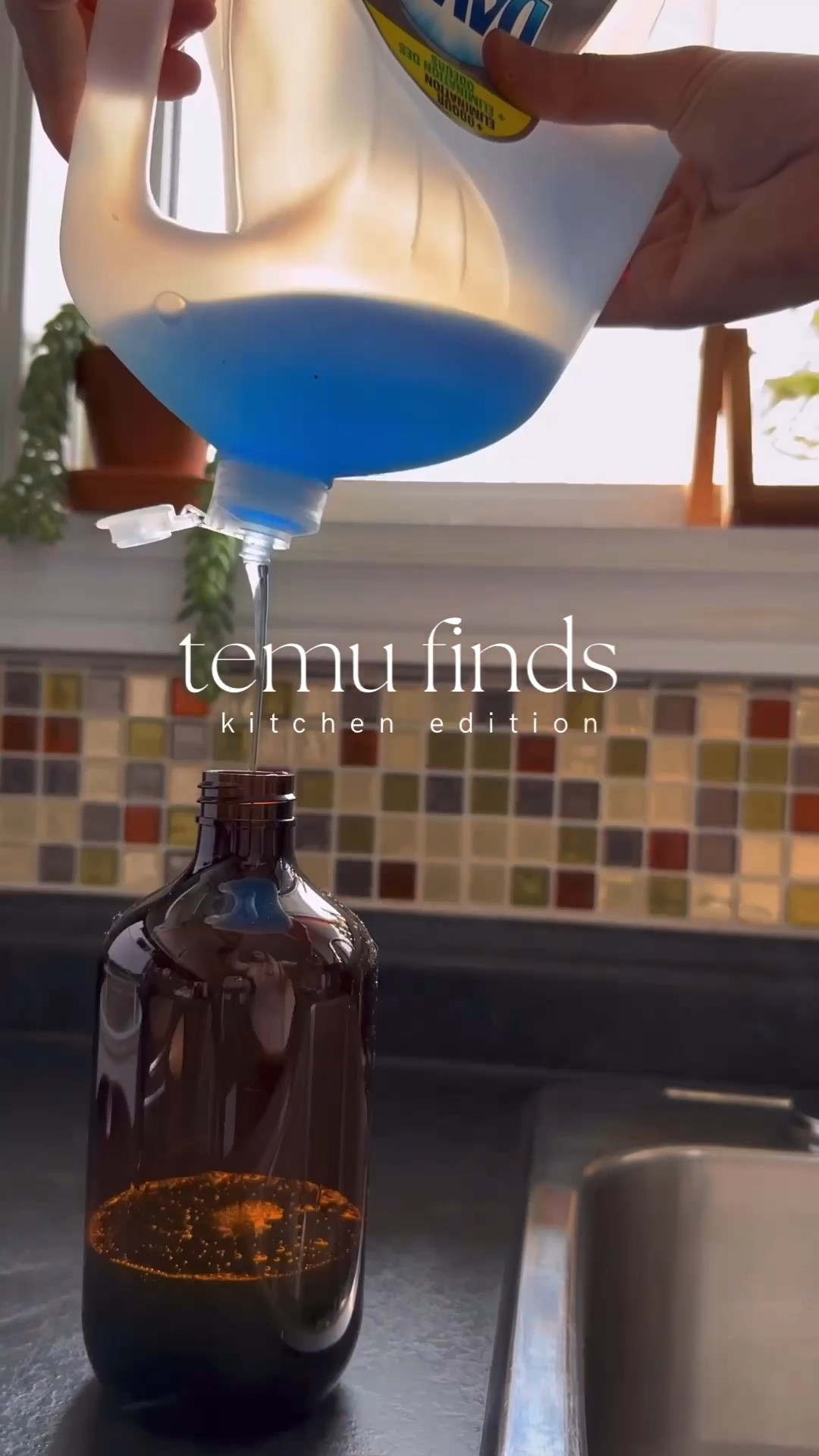 Love this set up to hold soap at the kitchen sink #temufinds 

#LTKhome #LTKVideo