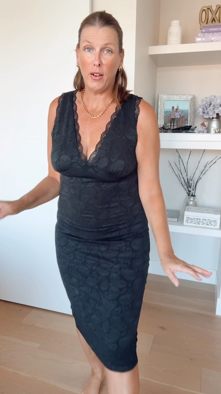 Holiday ready!!
This lace dress is a showstopper 
USE CODE PAVLINA15 get 15% off

Fall dress, party dress, holiday dress, bodycon dress, lace dress

#LTKootd #LTKMidsize #LTKSaleAlert