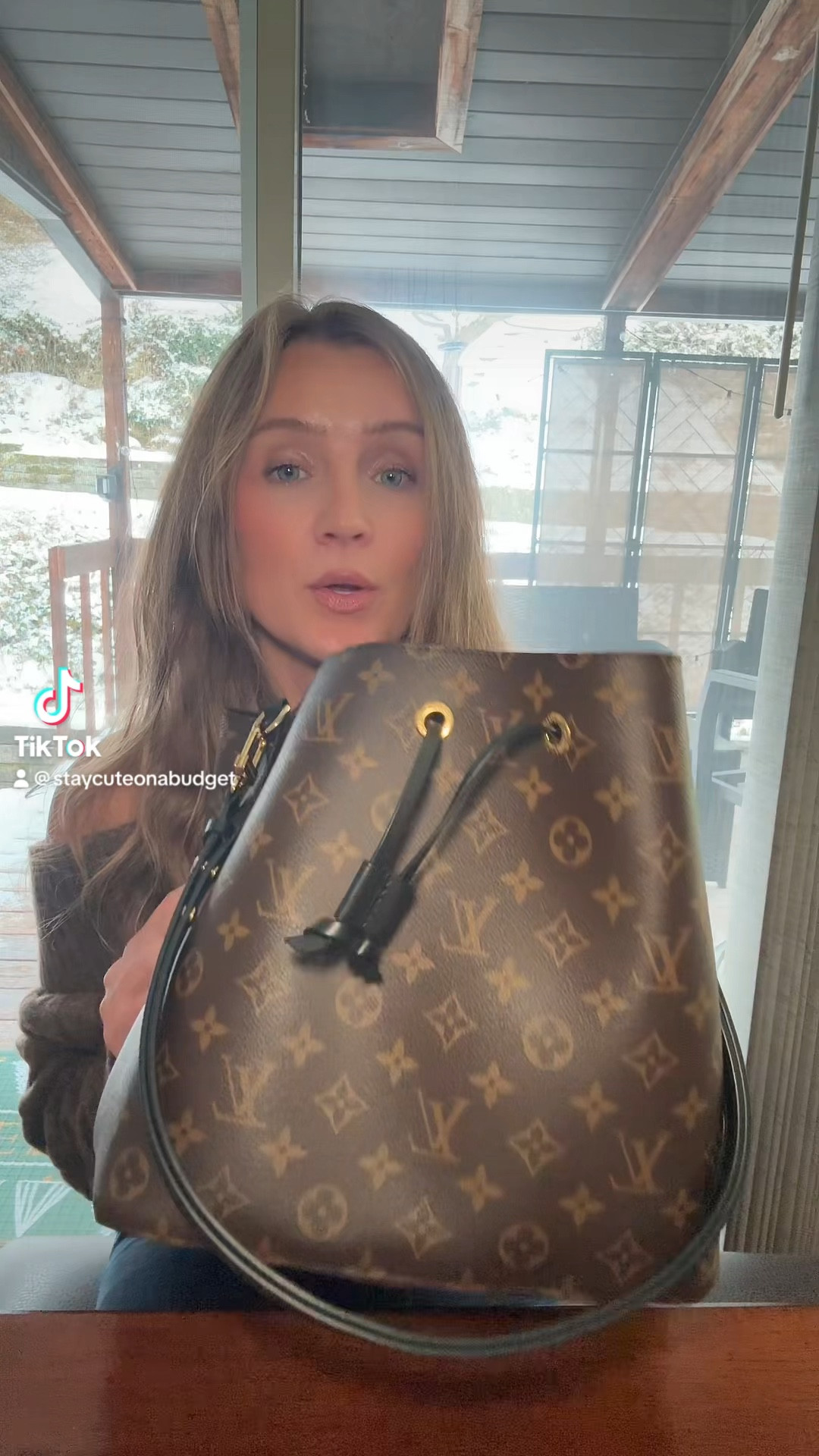 What’s in my bag?

#LTKbeauty #LTKstyletip #LTKVideo