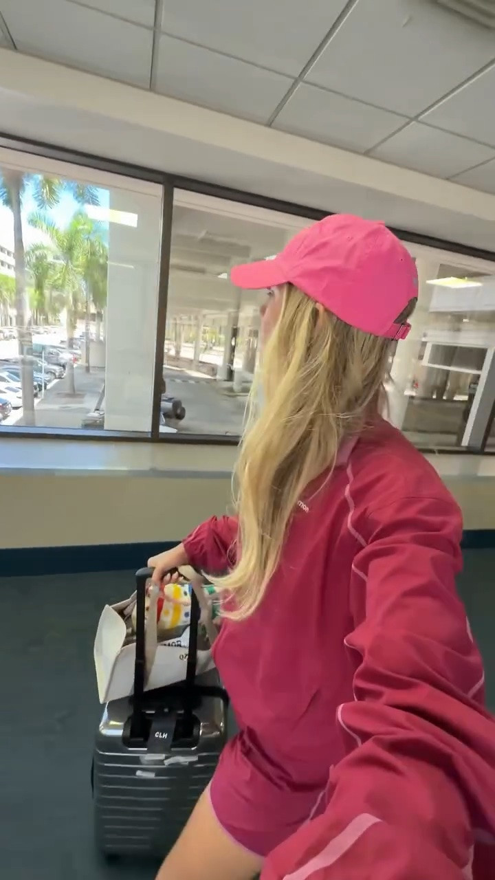 thoughts? I never wear shorts and I think because I was childless I decided to do it and then got in the car and said ew what am I doing!! Then had to own it hahaha

#LTKTravel #LTKdayinmylife #LTKootd