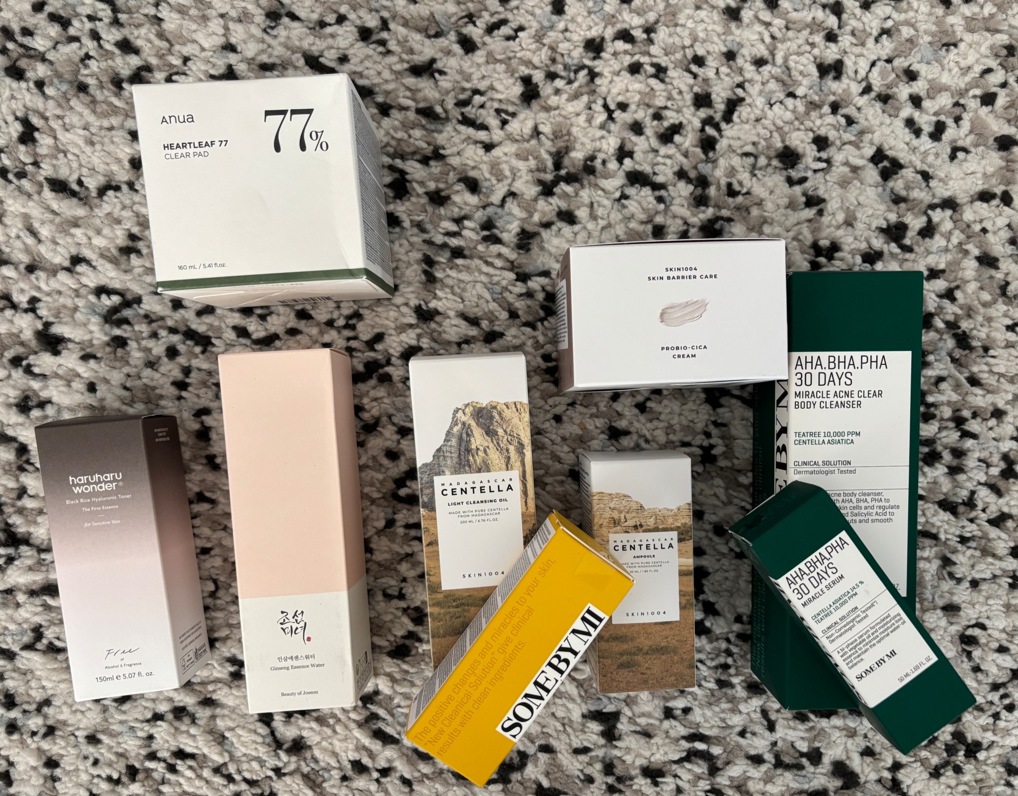 Holiday haul with updated Korean skincare routine! Starting the New Year with balanced skin and clean girl vibes!  

#LTKBeauty #LTKGiftGuide #LTKmorningroutine