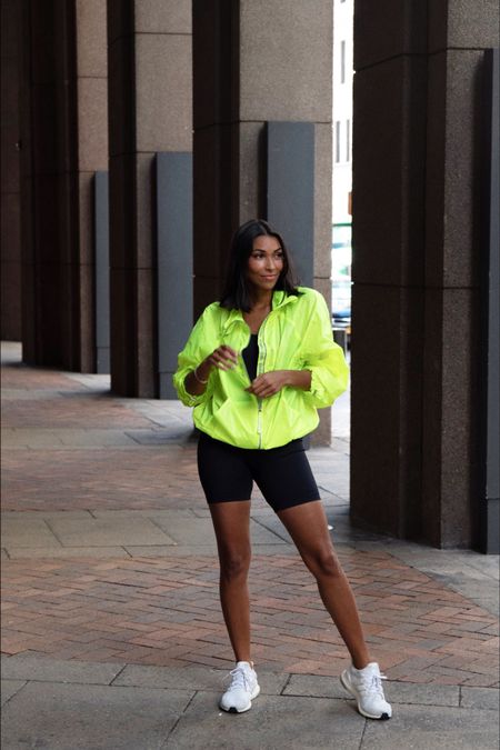 Fitness meets fashion with the new @loveandsports activewear exclusively @walmart ✨ I’m loving all the bold colors of the line and how affordable the pieces are! Love & Sports is designed by Michelle Smith and inspired by fitness trainer Stacey Griffith (SoulCycle founding instructor) — check out the new collection with link in bio/stories and shop my cropped lightweight jacket and romper! 

#LTKfit #LTKunder50