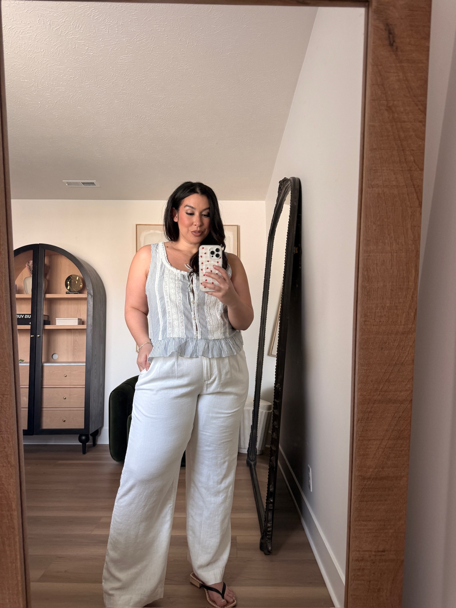 This top has a matching skirt or can be paired with pants or shorts! Shop my midsize Abercrombie favorites on sale for 25% off with my exclusive in-app code! 
-
-
-
Abercrombie sale, LTK Spring Sale, Abercrombie midsize, Midsize spring, Midsize spring haul, Midsize sale, Dress, Spring Break Finds, Curvy, Sale, Easter @abercrombie 

#LTKSeasonal #LTKMidsize #LTKSpringSale