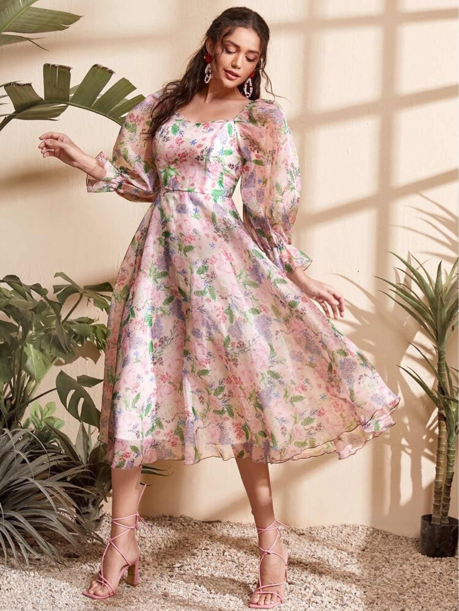 Floral puff sleeves dress 

#LTKHoliday #LTKunder50 #LTKFind