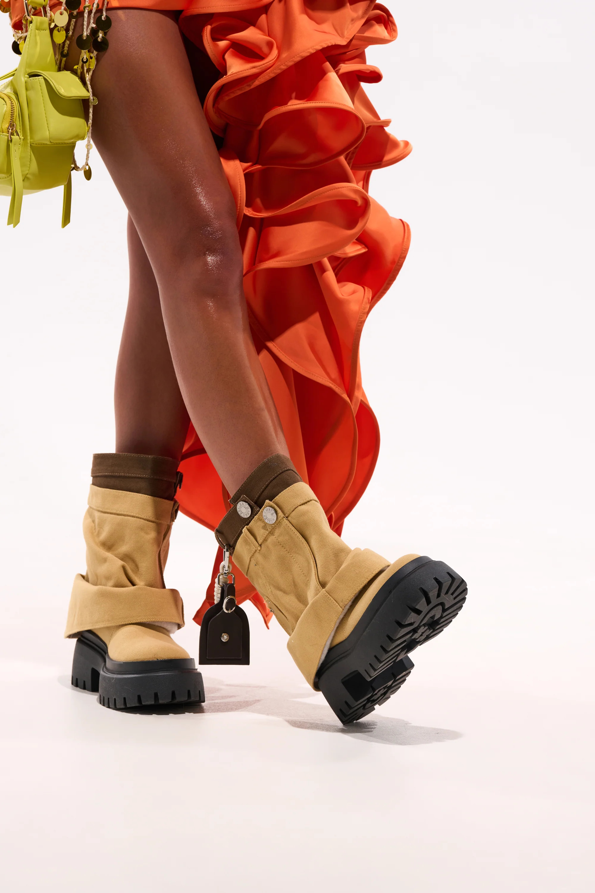AKIRA GOLD FAE TAN BOOTIE | AKIRA