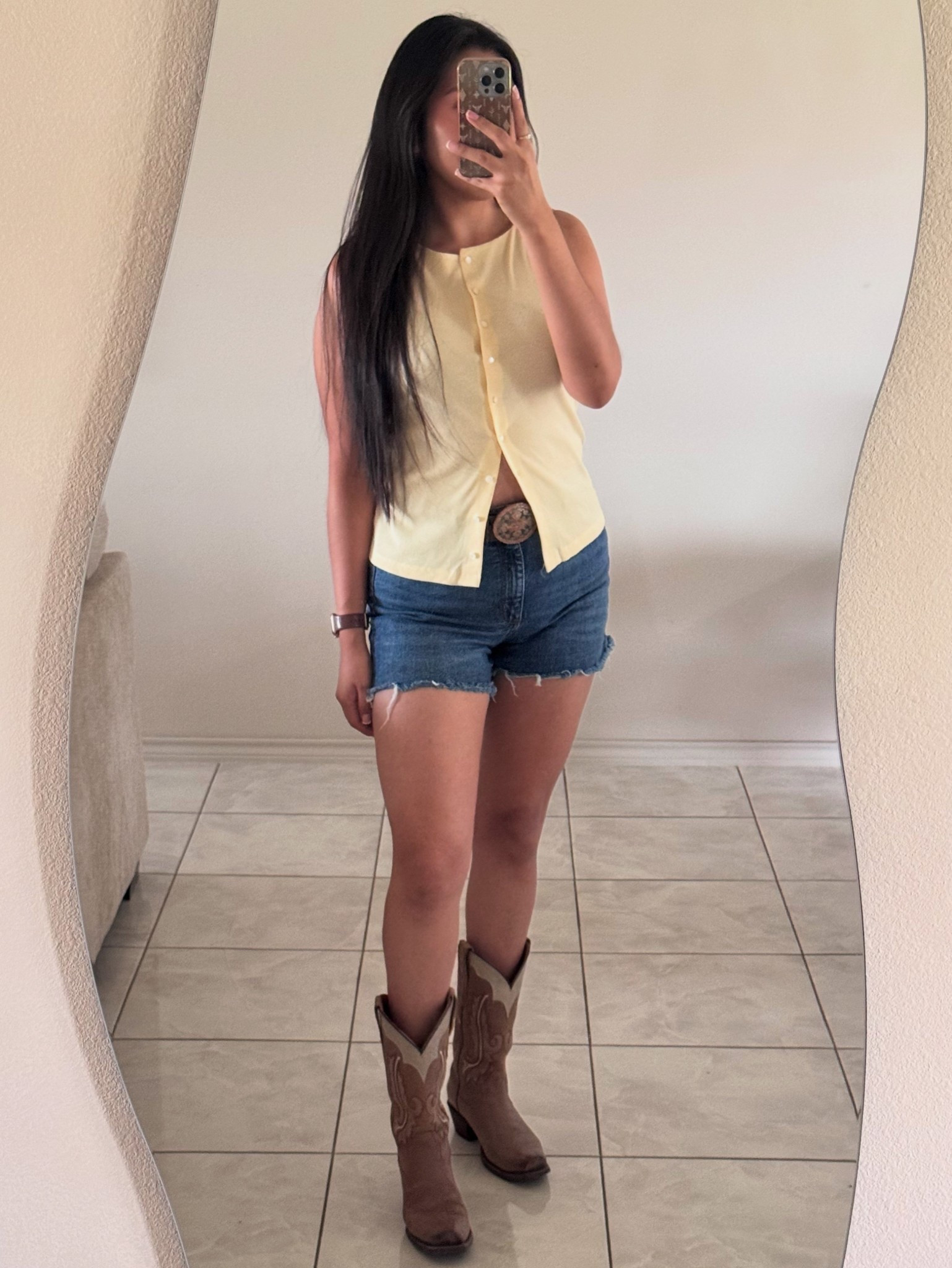 Perfect outfit for a summer day in Texas ☀️

#western #summerootd 