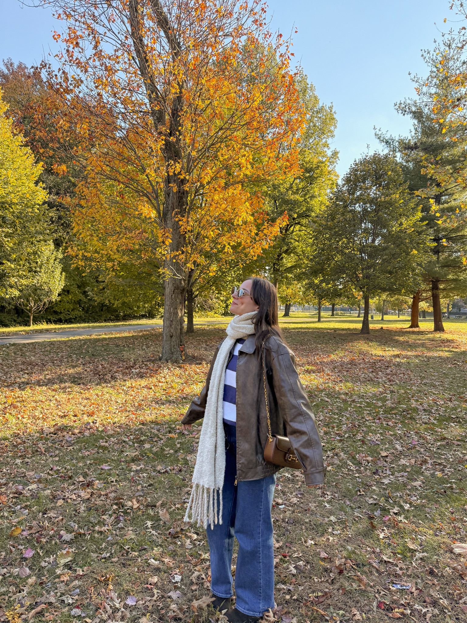 coastal fall outfits, city girl style, chic coffee shop looks, SoHo streetwear inspo, preppy fall outfits, minimalist everyday style, trendy autumn outfits 2025, casual chic New York outfits, neutral fall wardrobe, capsule closet inspo, pinterest aesthetic, Pinterest outfit, outfit ideas, outfit inspo, outfit inspiration, ootd inspo, casual style, casual outfit ideas, everyday outfit, autumn fashion trends, fall outfits, fall outfits women, nyc style, nyc autumn outfits, barm jacket, brown barn jacket, barn jacket outfit, cable knit sweater, rory gilmore sweater, striped sweater, amazon sweater, faux leather jacket, brown leather jacket, leather jacket outfit, brown leather jacket outfit, abercrombie jeans, abercrombie sale, birkenstock boston outfit, birkenstock clogs outfit, white scarf, amazon scarf, november outfits, december outfits,