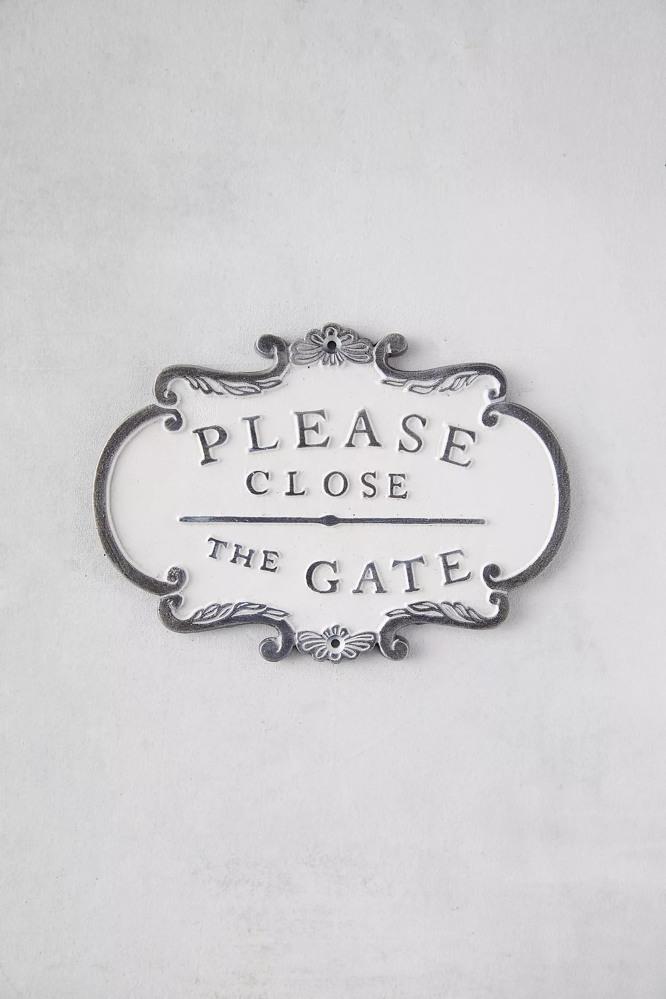 Please Close the Gate Sign | Terrain