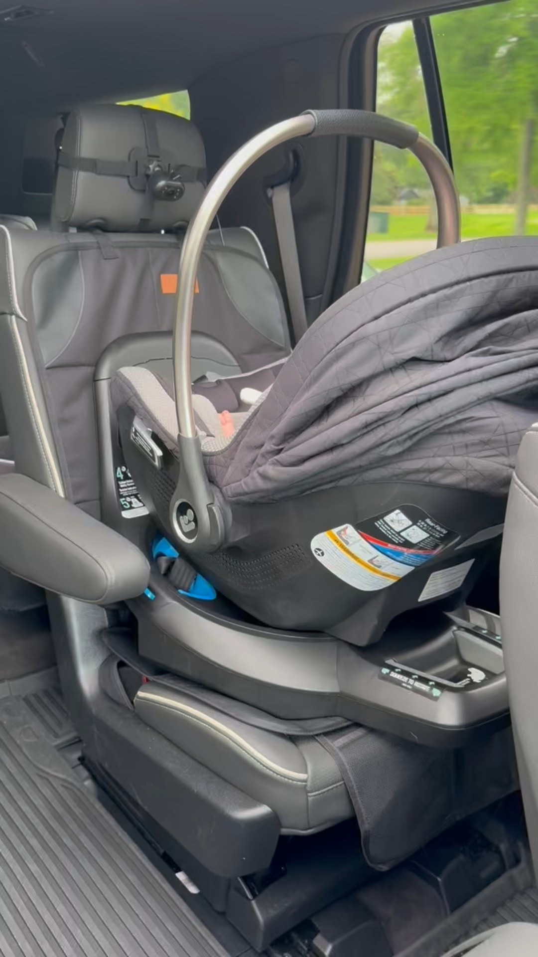 Car seat, rotating car seat, infant carrier, car seat protector, baby gear, car camera, newbornn

#LTKTravel #LTKHome #LTKBaby